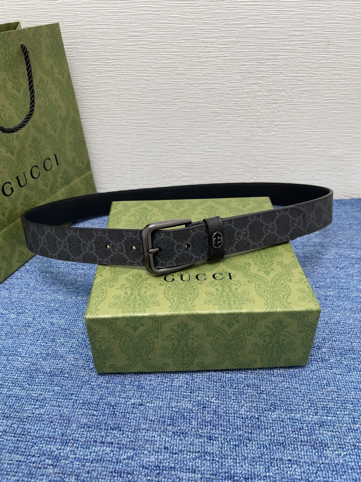  Gucci 经典款面进口原厂皮  搭配原版平纹底  精品针扣 宽3.5Cm  潮流百搭 时尚人士必备
