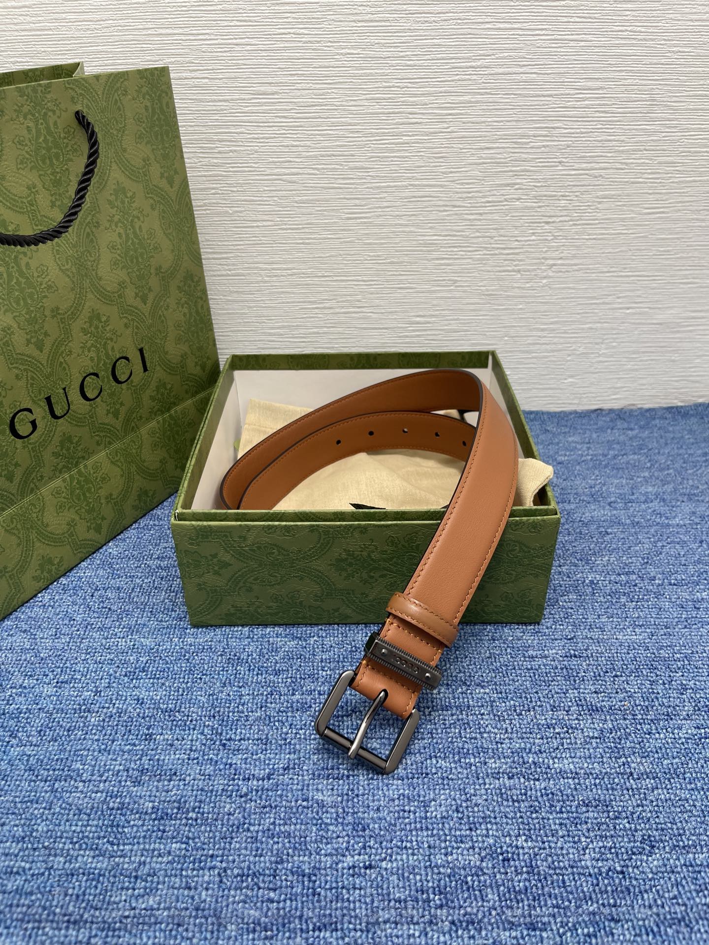  Gucci 经典款面进口原厂皮  搭配原版平纹底  精品针扣 宽3.0Cm  潮流百搭 时尚人士必备