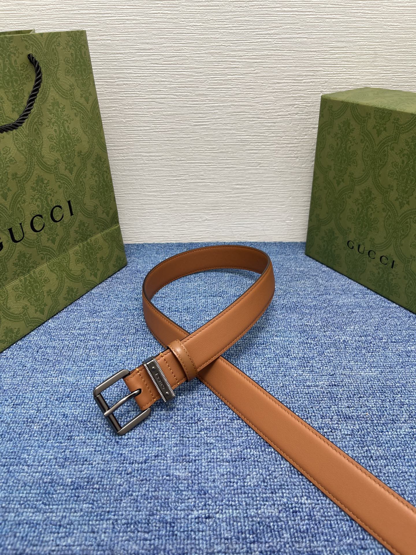  Gucci 经典款面进口原厂皮  搭配原版平纹底  精品针扣 宽3.0Cm  潮流百搭 时尚人士必备