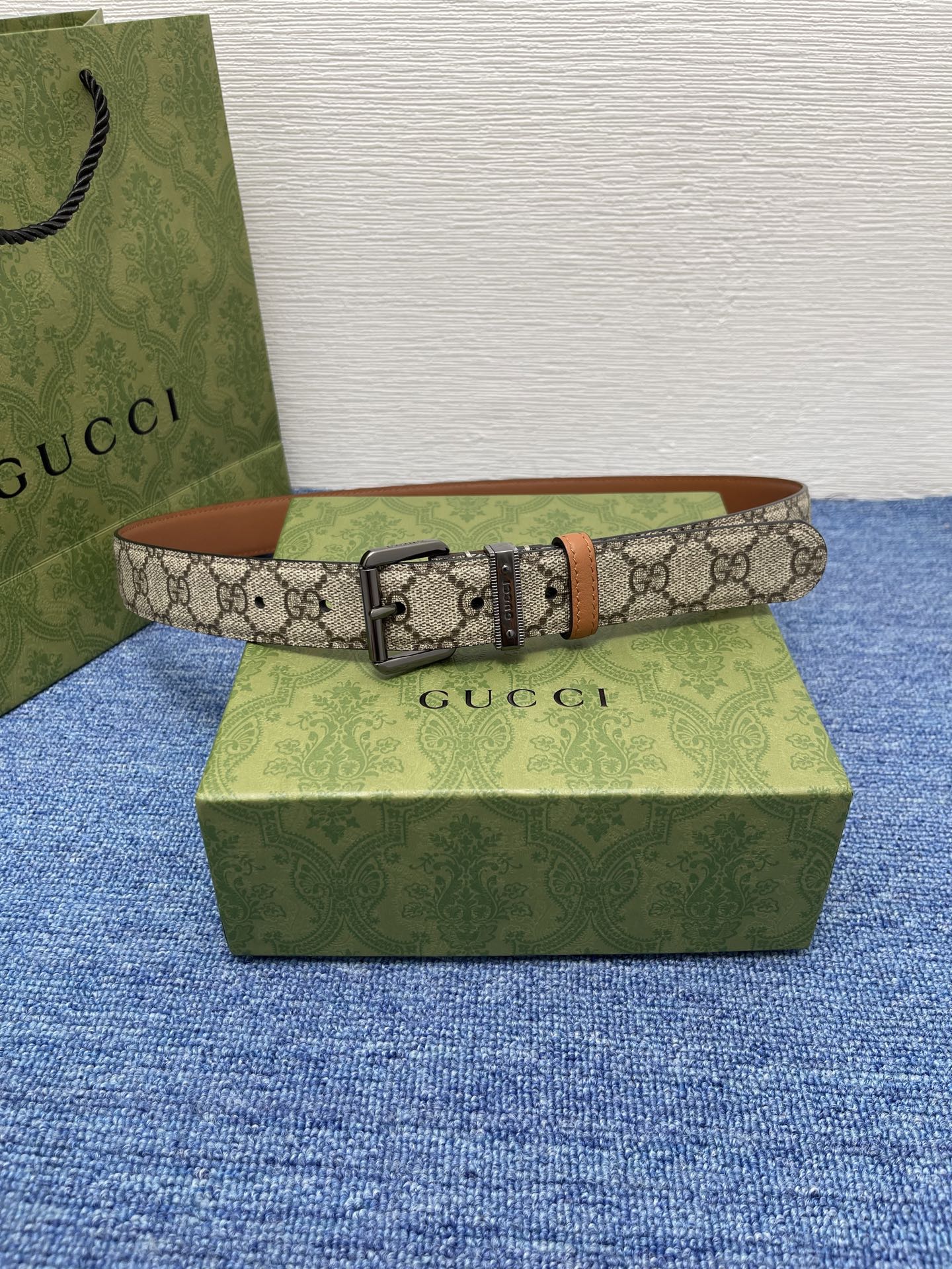  Gucci 经典款面进口原厂皮  搭配原版平纹底  精品针扣 宽3.0Cm  潮流百搭 时尚人士必备