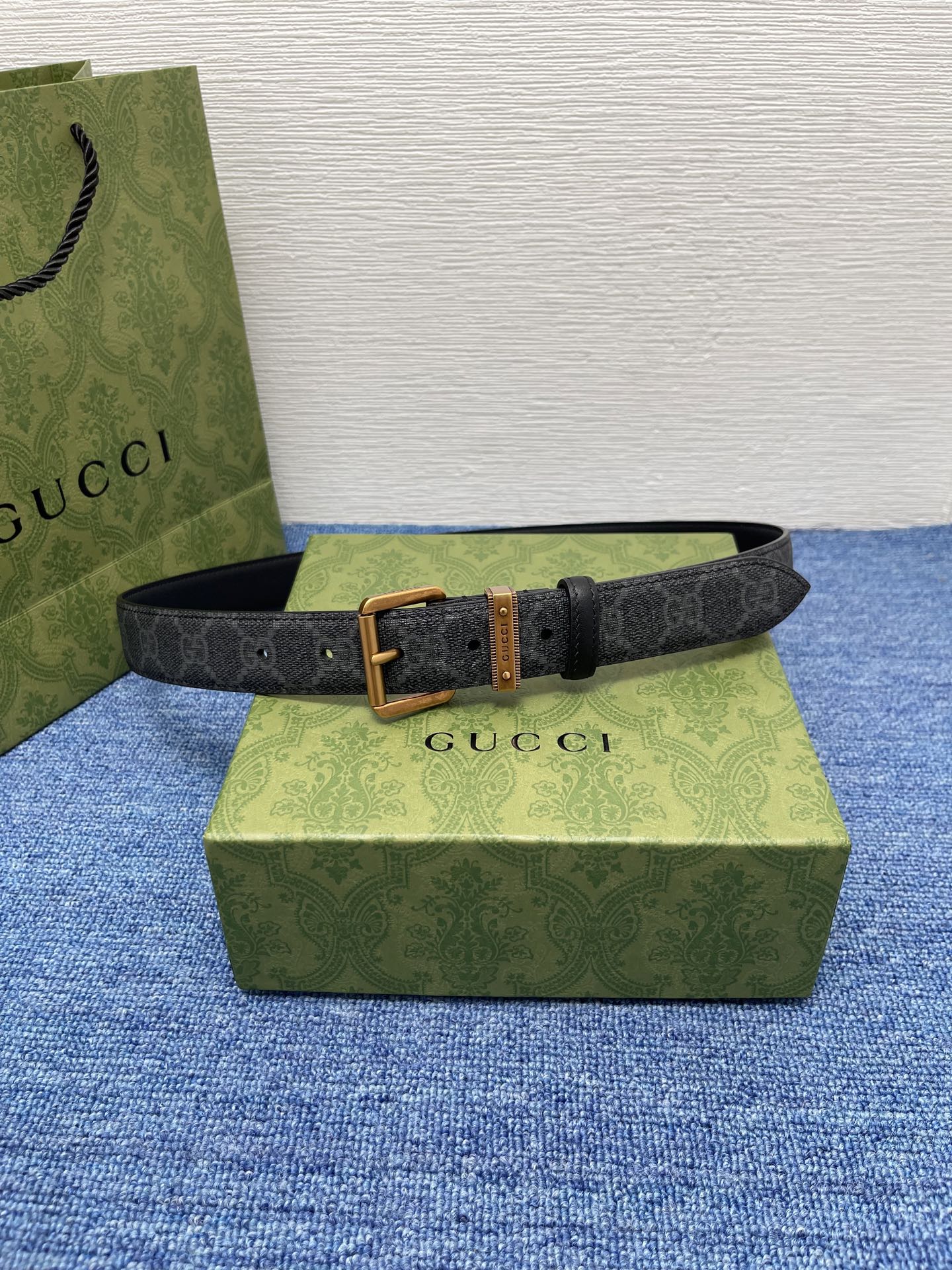  Gucci 经典款面进口原厂皮  搭配原版平纹底  精品针扣 宽3.0Cm  潮流百搭 时尚人士必备