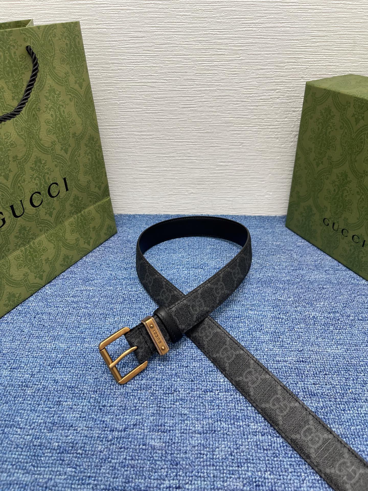  Gucci 经典款面进口原厂皮  搭配原版平纹底  精品针扣 宽3.0Cm  潮流百搭 时尚人士必备