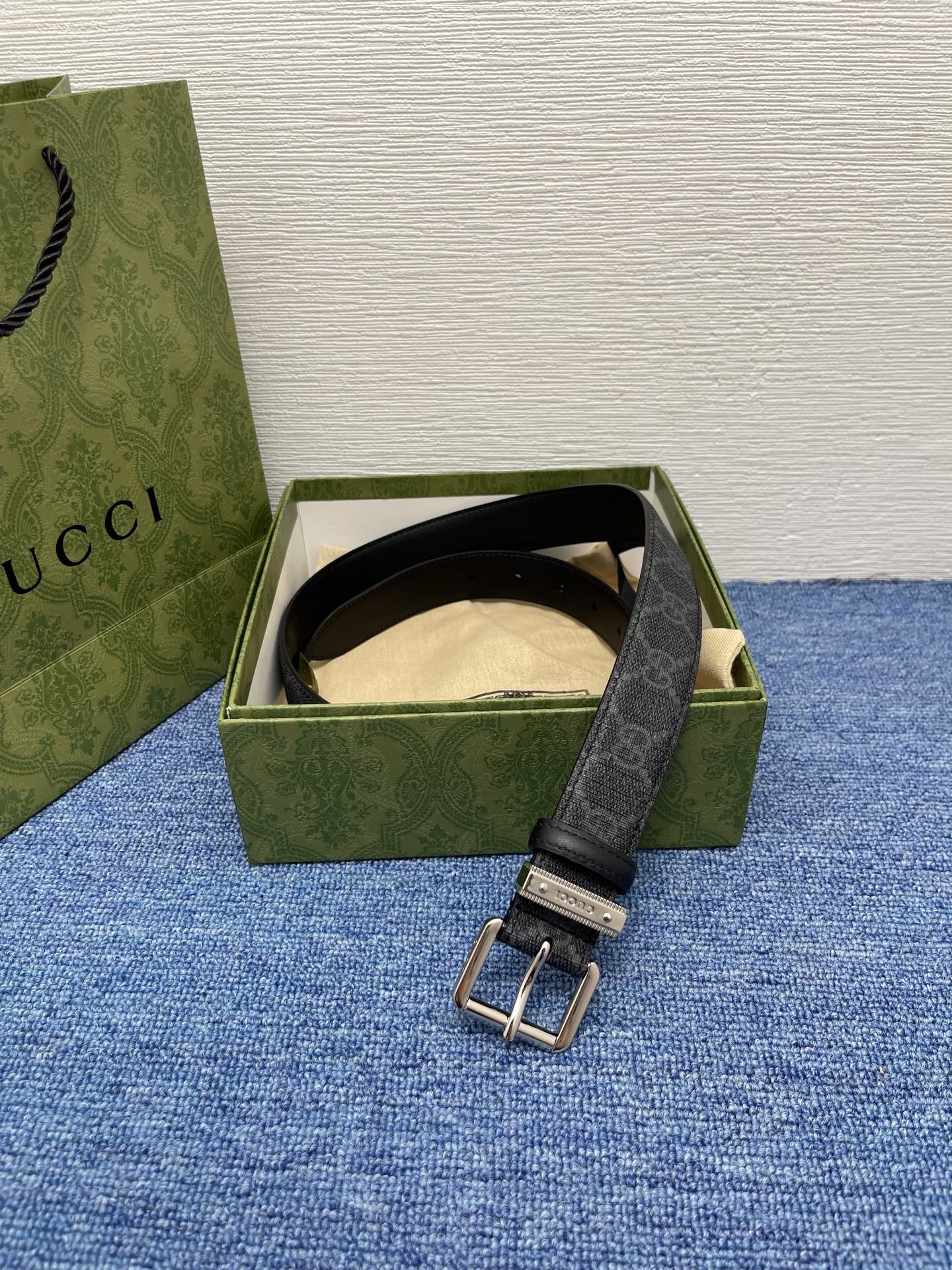  Gucci 经典款面进口原厂皮  搭配原版平纹底  精品针扣 宽3.0Cm  潮流百搭 时尚人士必备