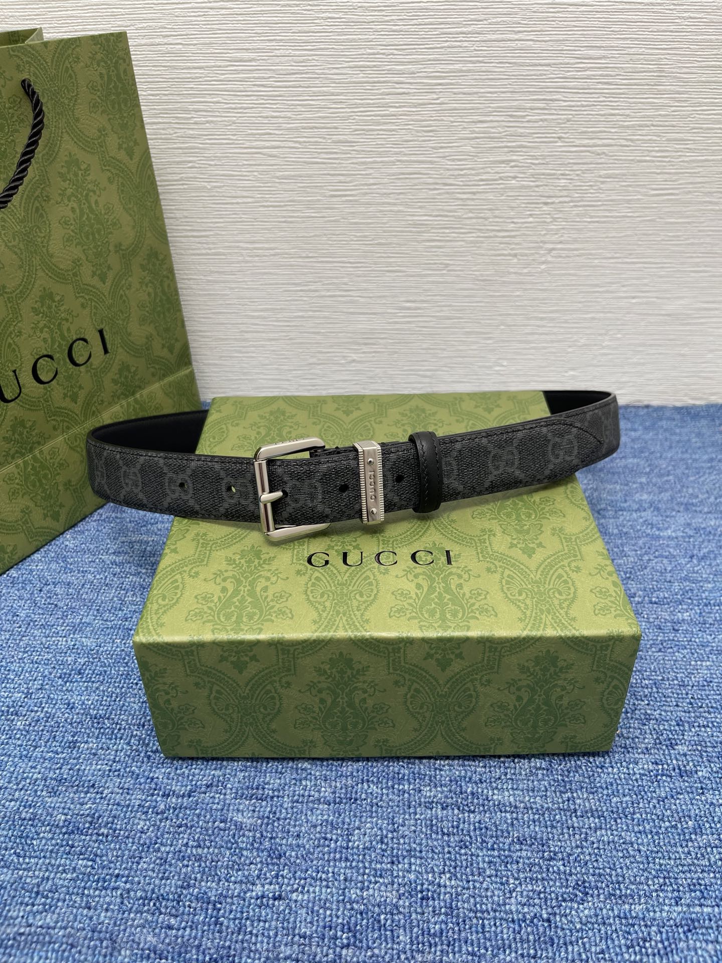  Gucci 经典款面进口原厂皮  搭配原版平纹底  精品针扣 宽3.0Cm  潮流百搭 时尚人士必备