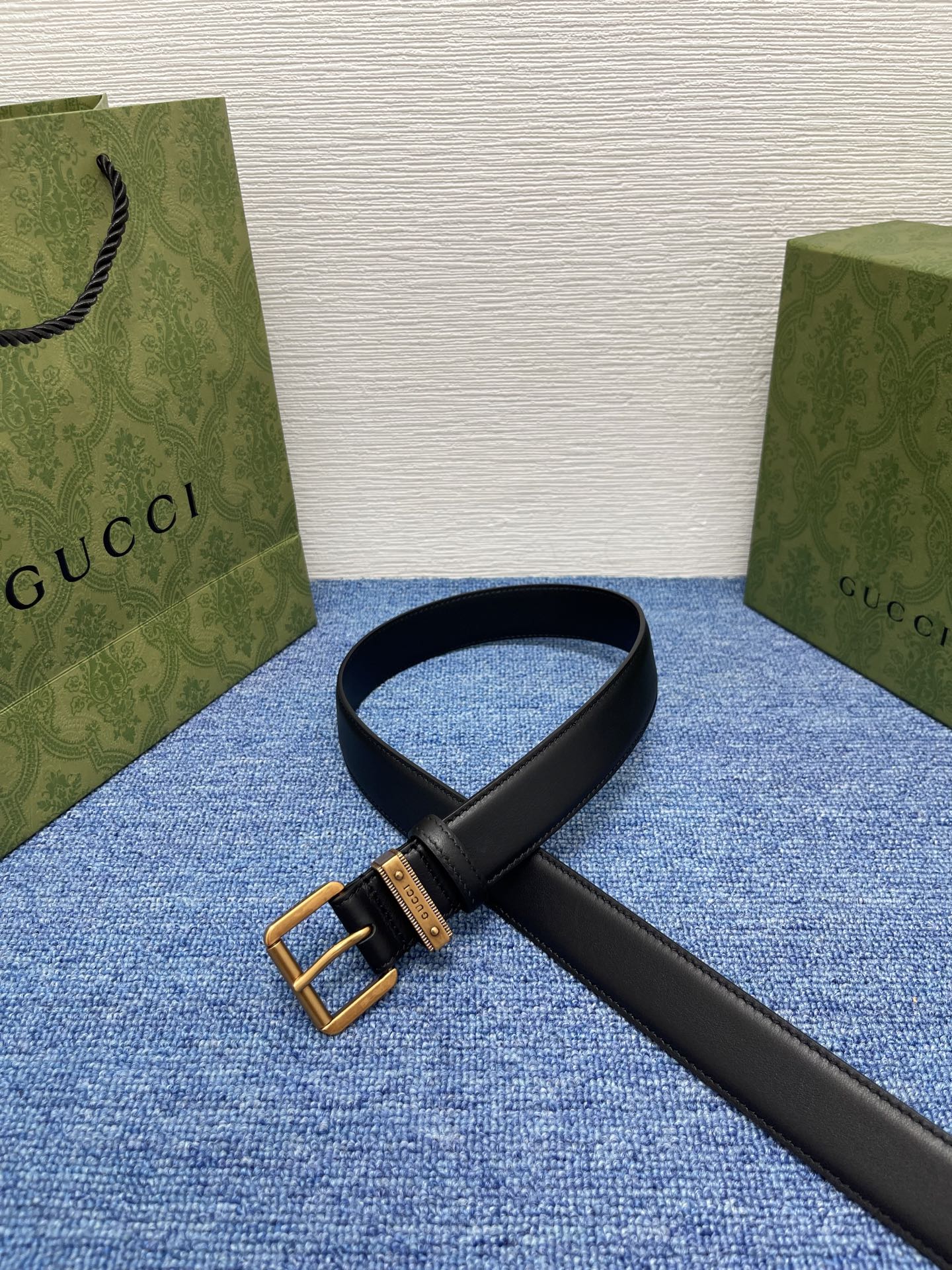  Gucci 经典款面进口原厂皮  搭配原版平纹底  精品针扣 宽3.0Cm  潮流百搭 时尚人士必备
