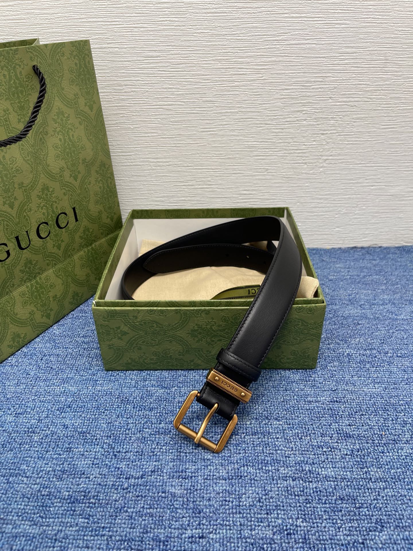  Gucci 经典款面进口原厂皮  搭配原版平纹底  精品针扣 宽3.0Cm  潮流百搭 时尚人士必备