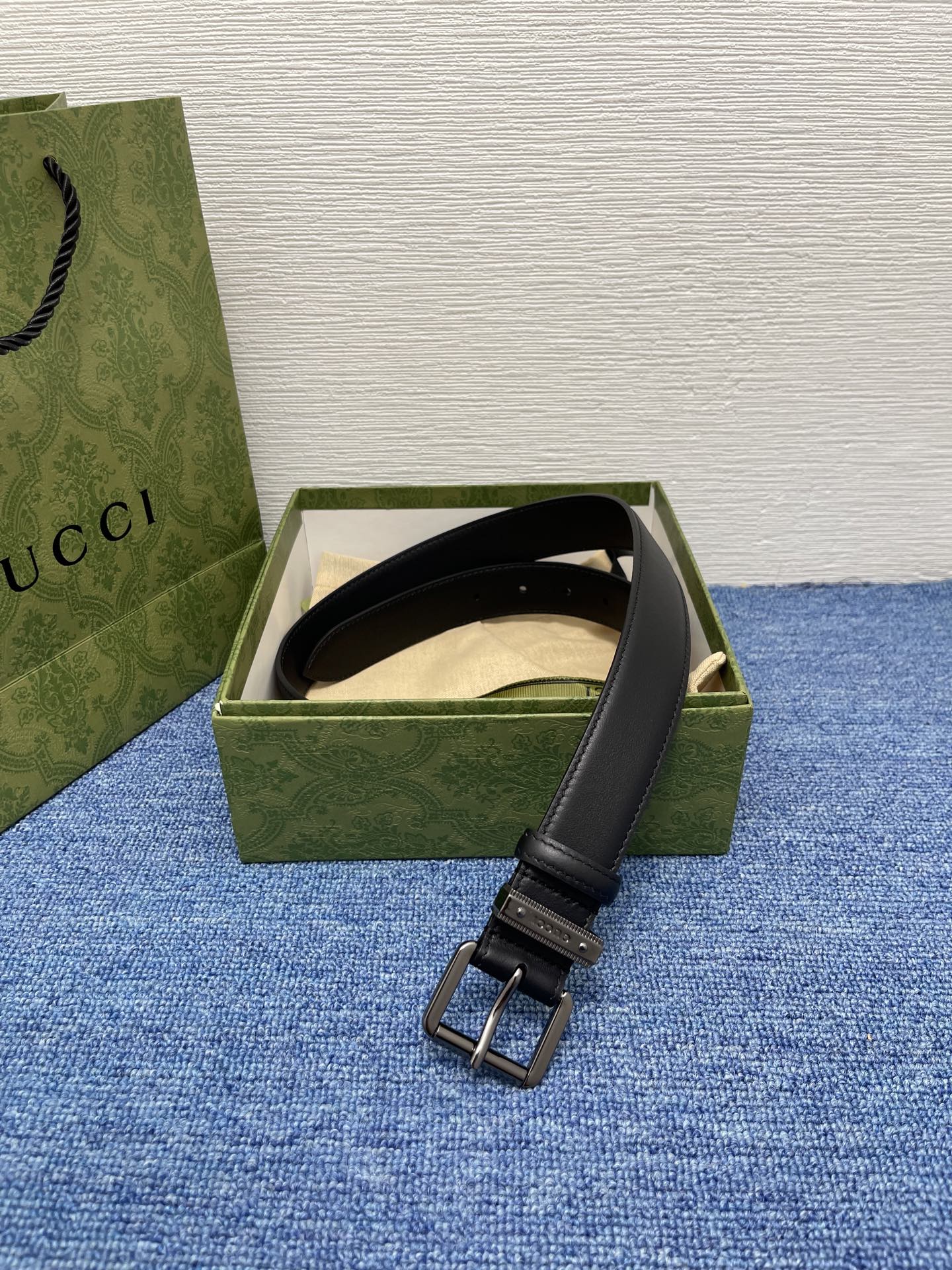  Gucci 经典款面进口原厂皮  搭配原版平纹底  精品针扣 宽3.0Cm  潮流百搭 时尚人士必备