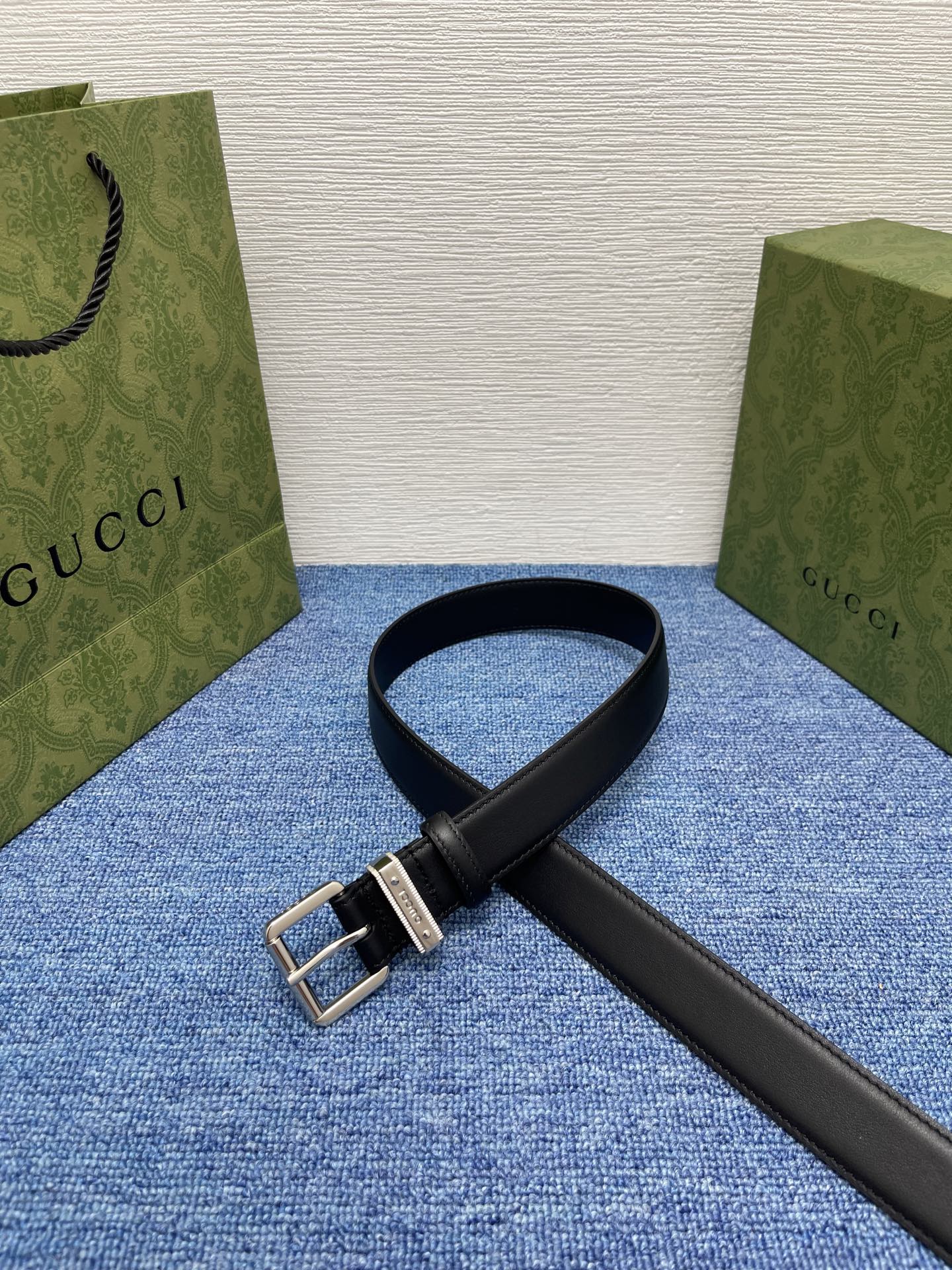  Gucci 经典款面进口原厂皮  搭配原版平纹底  精品针扣 宽3.0Cm  潮流百搭 时尚人士必备