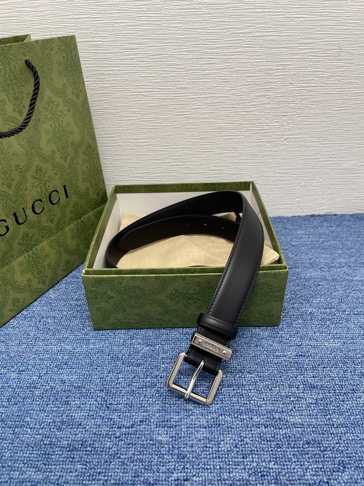  Gucci 经典款面进口原厂皮  搭配原版平纹底  精品针扣 宽3.0Cm  潮流百搭 时尚人士必备