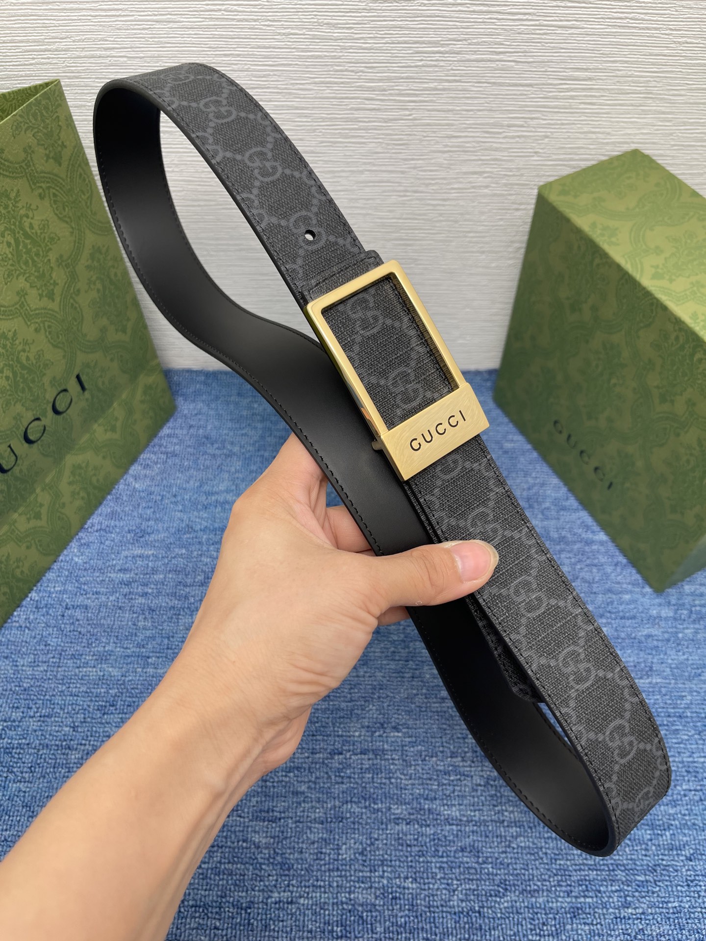 🔴 【品牌】古驰 Gucci  
🔴 【描述】采用高级Gucci Signature真皮精制而成，触感厚
