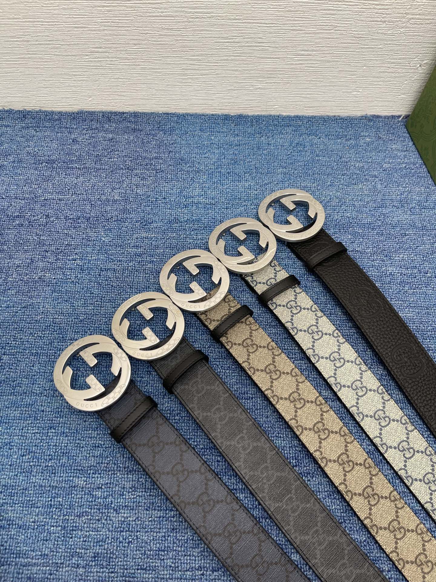 🔴 【品牌】古驰 Gucci  
🔴 【描述】采用高级Gucci Signature真皮精制而成，触感厚