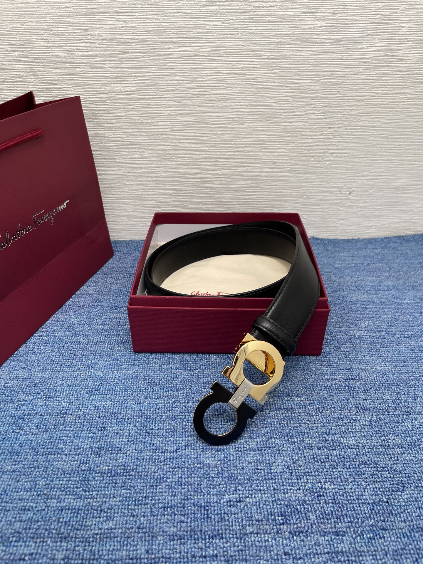 Salvatore Ferragamo Reversible Leather Belt with Gancini Buckle, 3.5cm 5 i1754271973903 4835 0 3