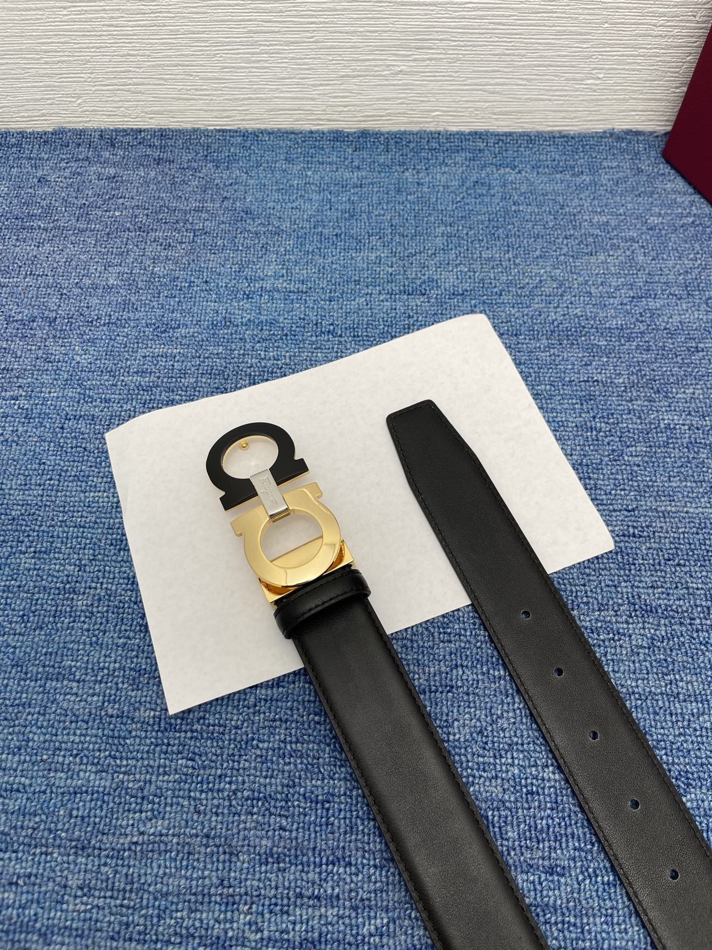 Salvatore Ferragamo Reversible Leather Belt with Gancini Buckle, 3.5cm 7 i1754271975240 3359 0 5