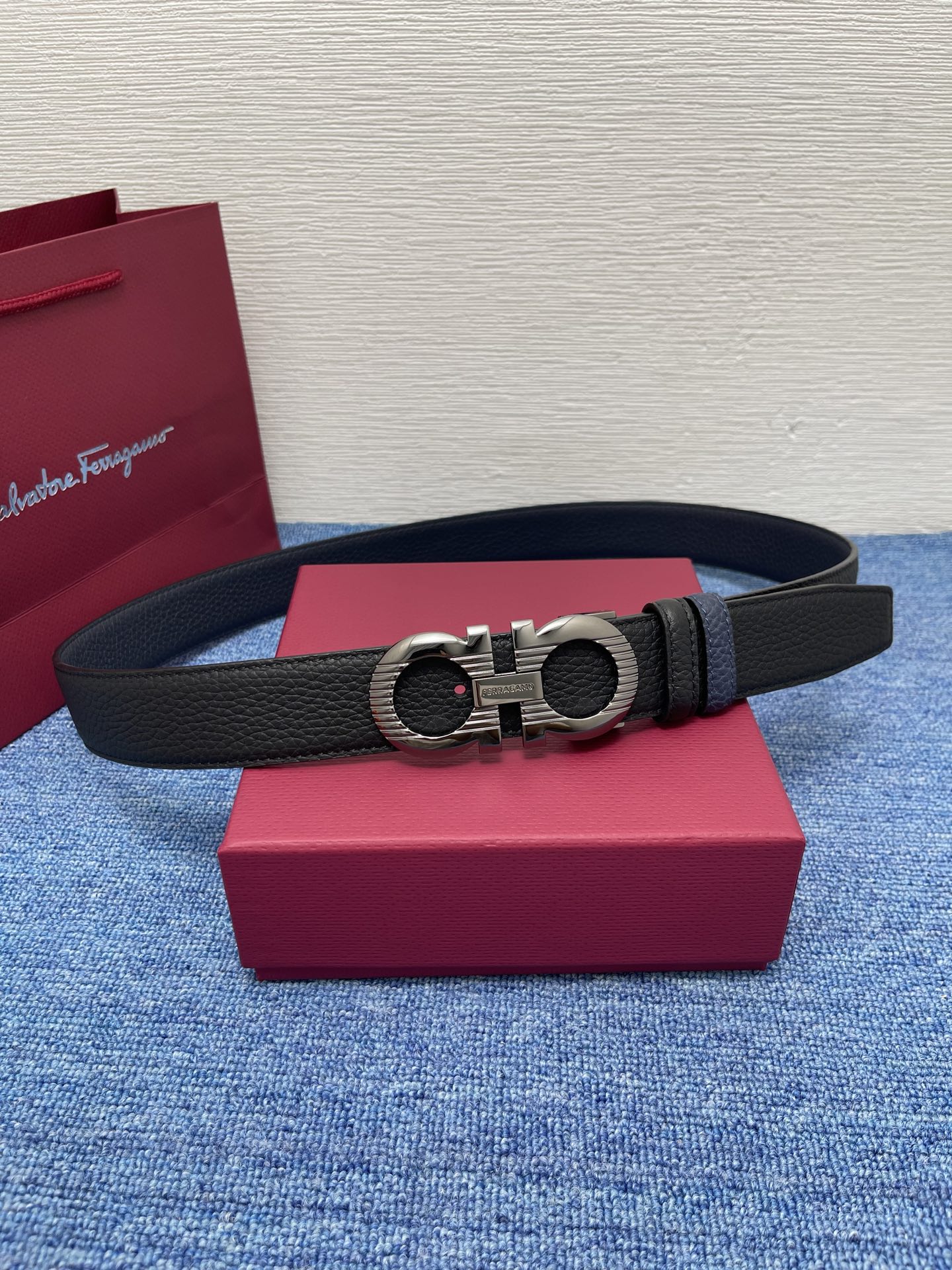 Salvatore Ferragamo Reversible Leather Belt with Gancini Buckle, 3.5cm 2 i1754287085766 9777 0 1