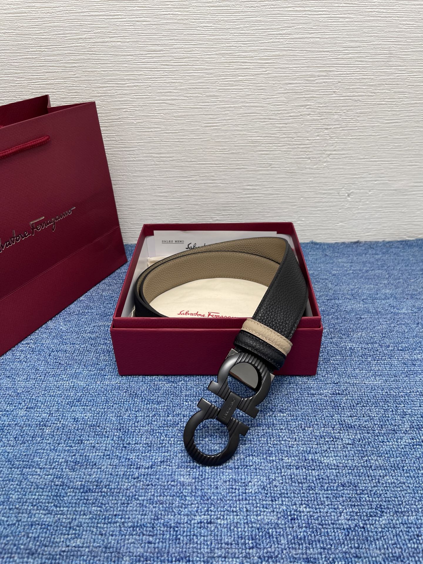 Salvatore Ferragamo Reversible Leather Belt with Gancini Buckle, 3.5cm 3 i1754287103016 1787 0 2