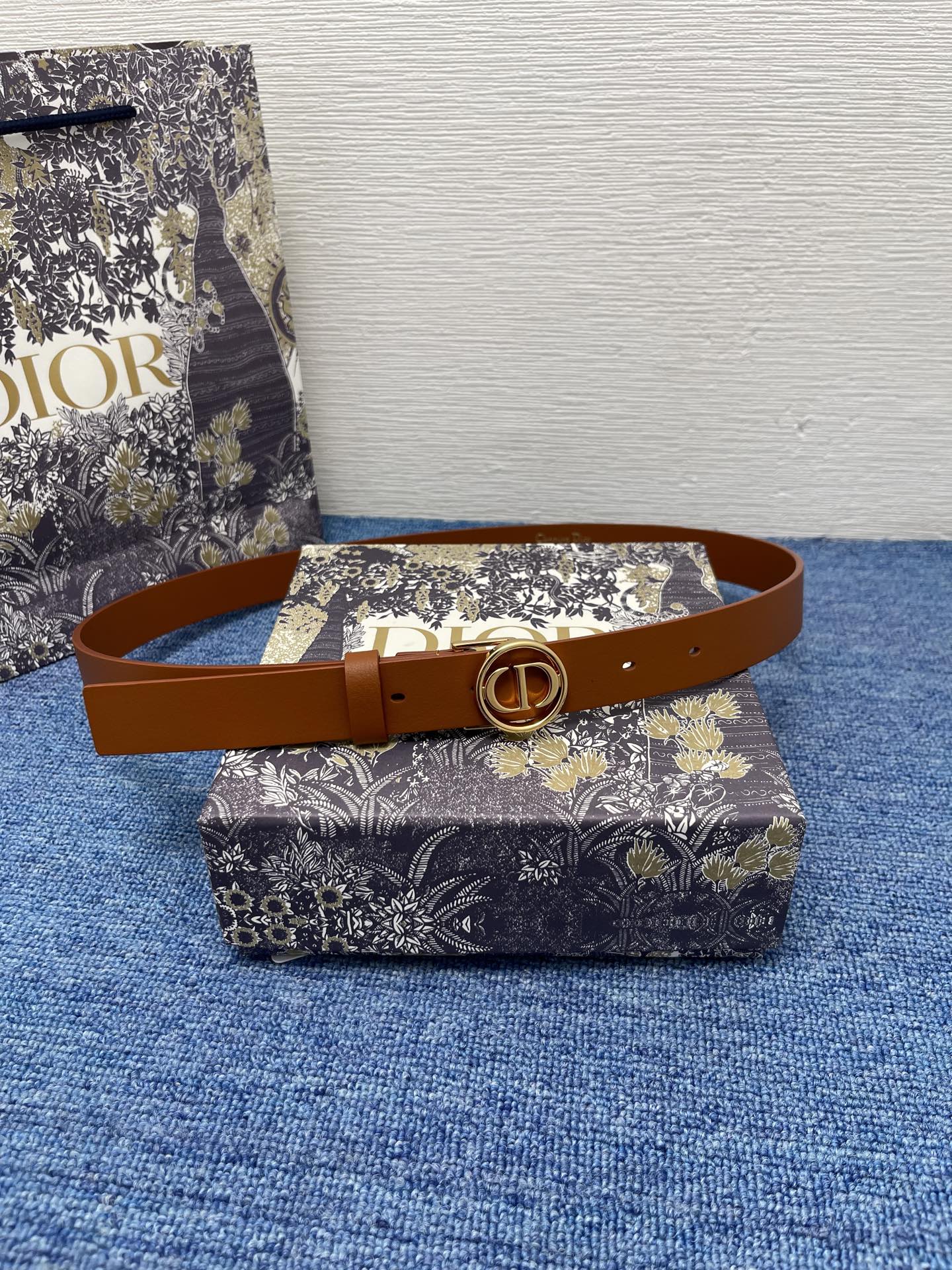 Dior 30 Montaigne Brown Leather Belt with CD Buckle, 25 mm 2 i1754372561268 5446 0 2