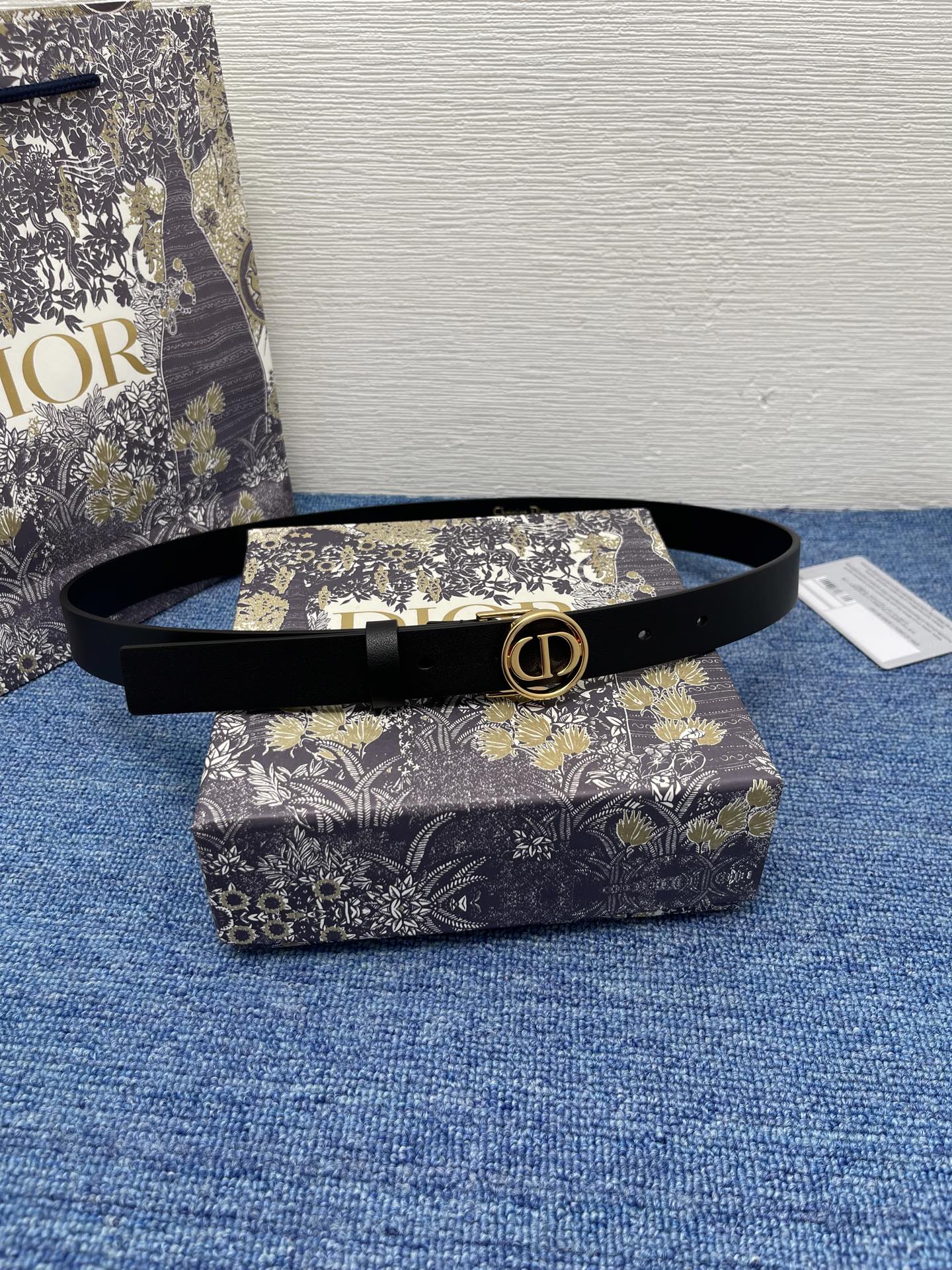 Dior 30 Montaigne Black Leather Belt with CD Buckle, 25 mm 2 i1754372697715 7954 0 1