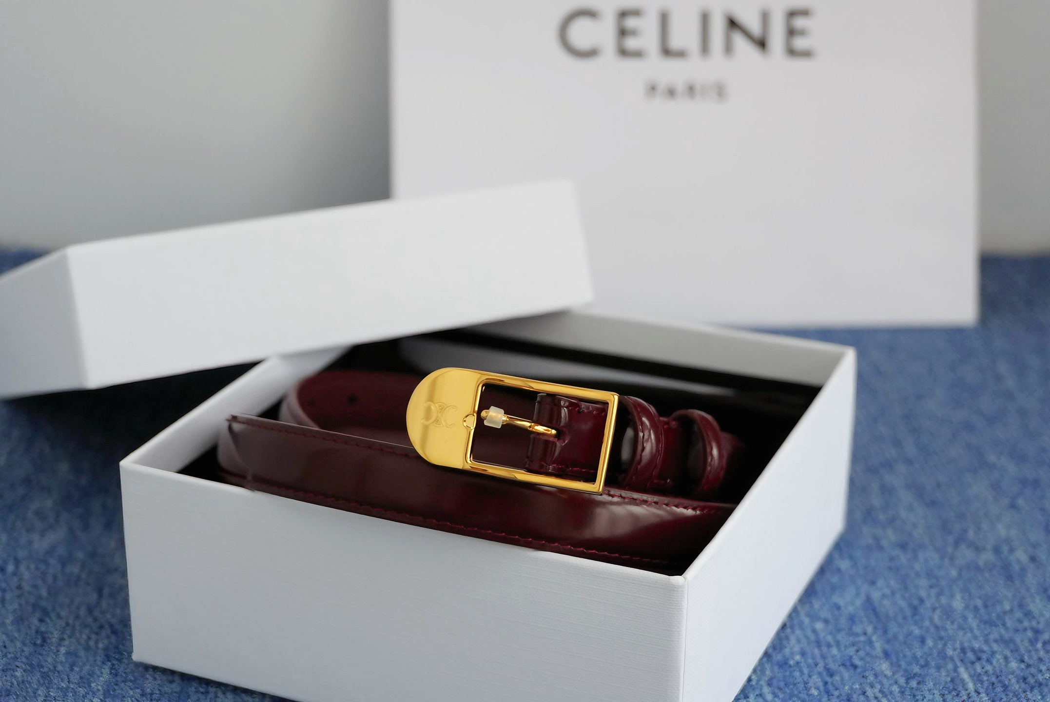 🔴 【品牌】赛琳女带 1.5cm 🔴 【描述】双面原版皮不可调节式皮带，小牛皮材质，配有钯金色和银色钢金