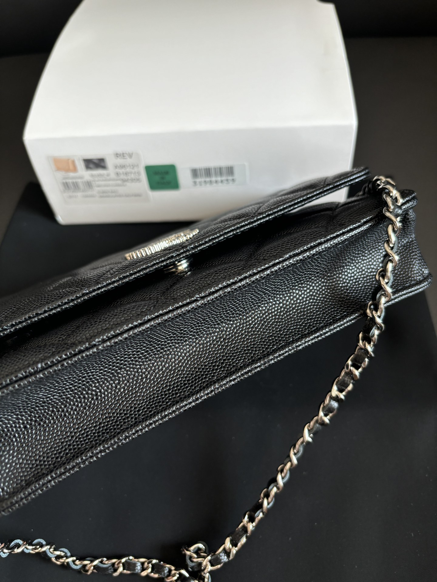 Chanel WOC Wallet on Chain Crossbody Bag, Black Leather, 19 cm 4 i1734756457 8534 1
