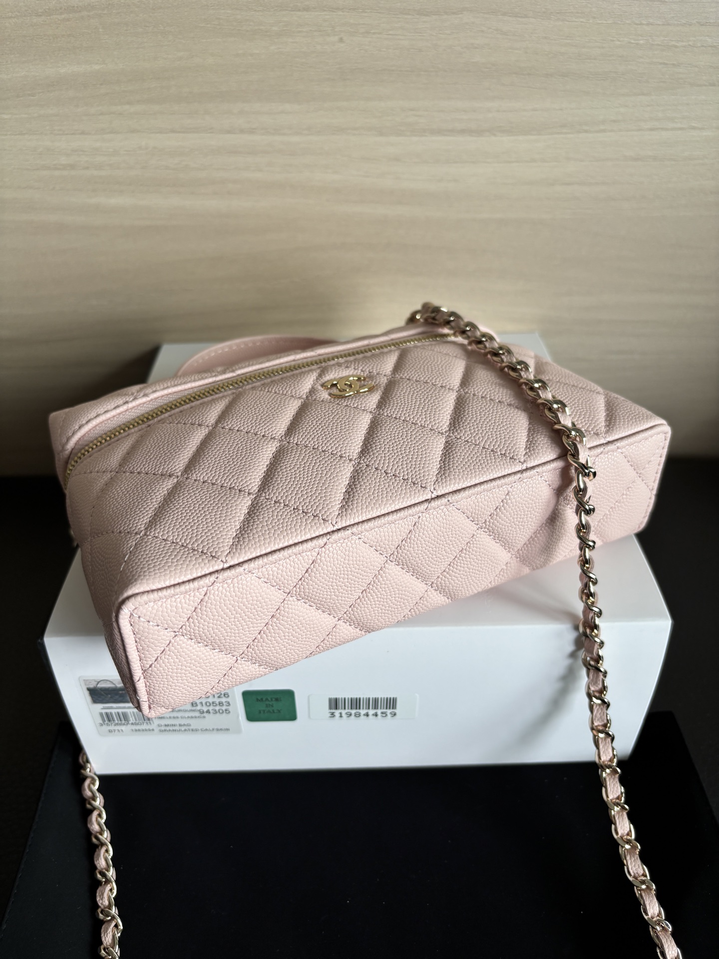 Chanel Vanity Case Bag with Top Handle & Chain - Pink Quilted Leather 5 i1747988416271 8461 0 3