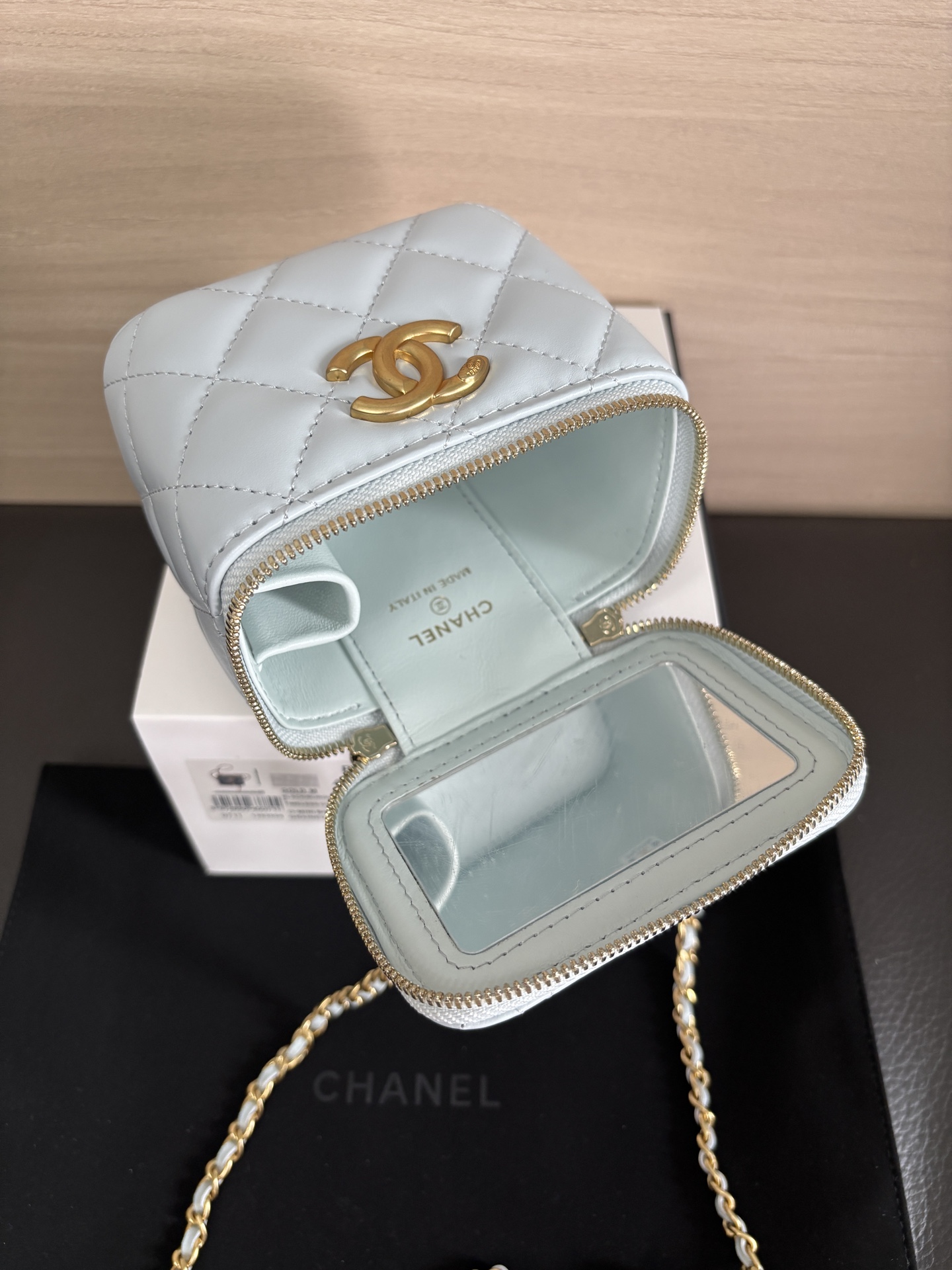 Chanel 25 Spring/Summer Light Blue Leather Double Gold Ball Vanity Bag 7 i1748156625454 8497 0 6