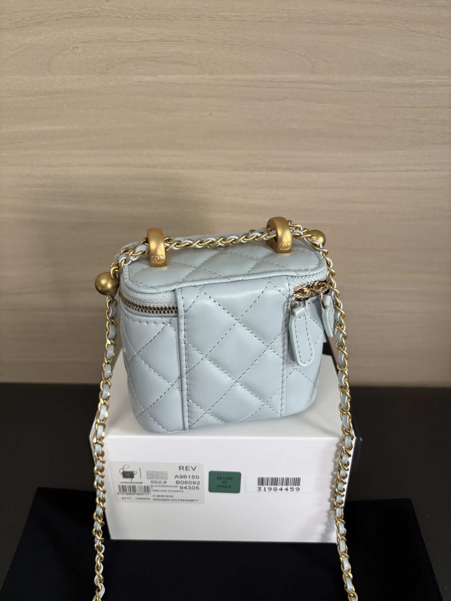 Chanel 25 Spring/Summer Light Blue Leather Double Gold Ball Vanity Bag 3 i1748156635007 2643 0 2