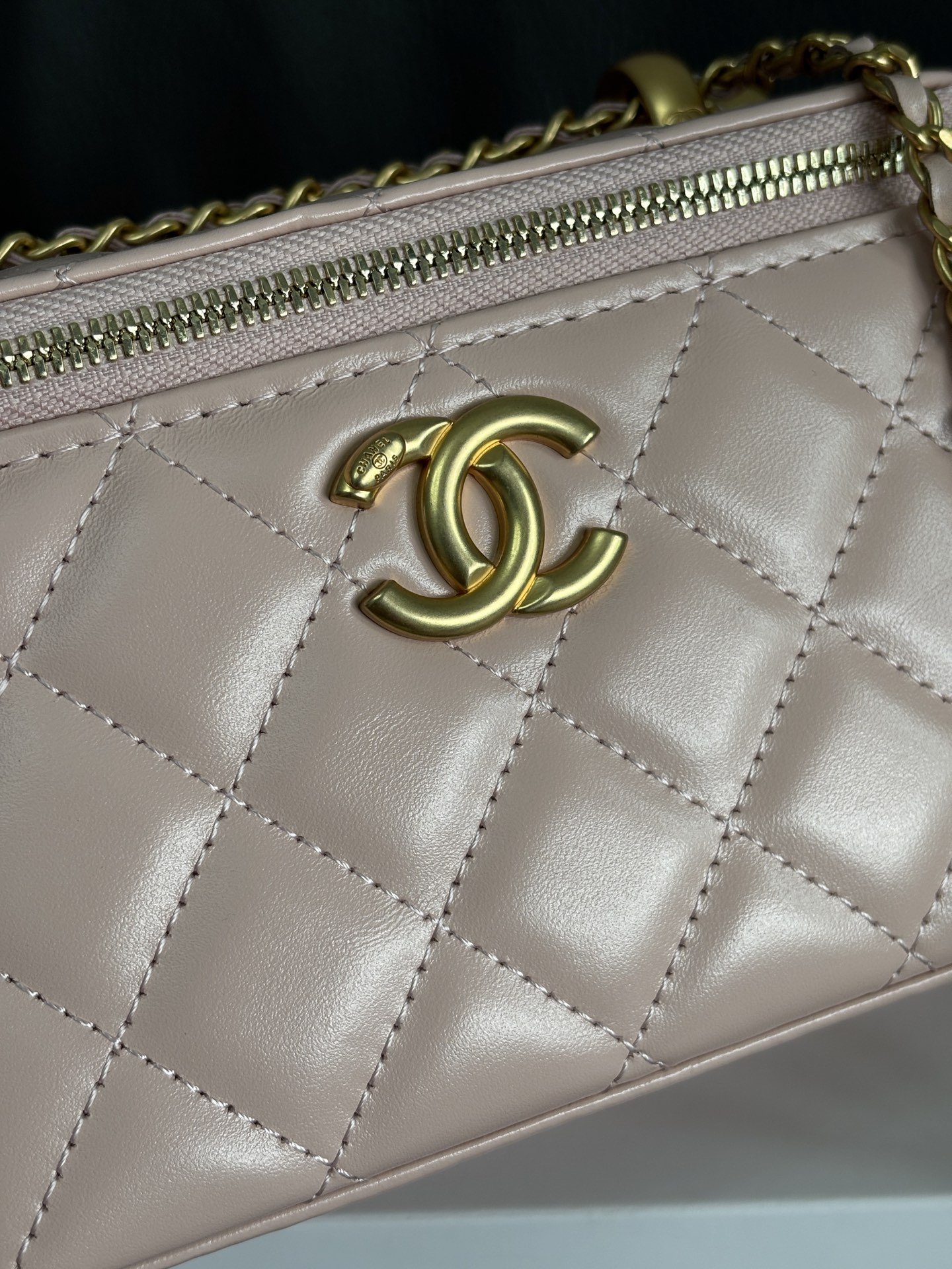 Chanell 25 Cosmetic Box Bag,Top Handle Handbag, Double Ball Design, 17cm 9 i1748238515167 4917 0 6