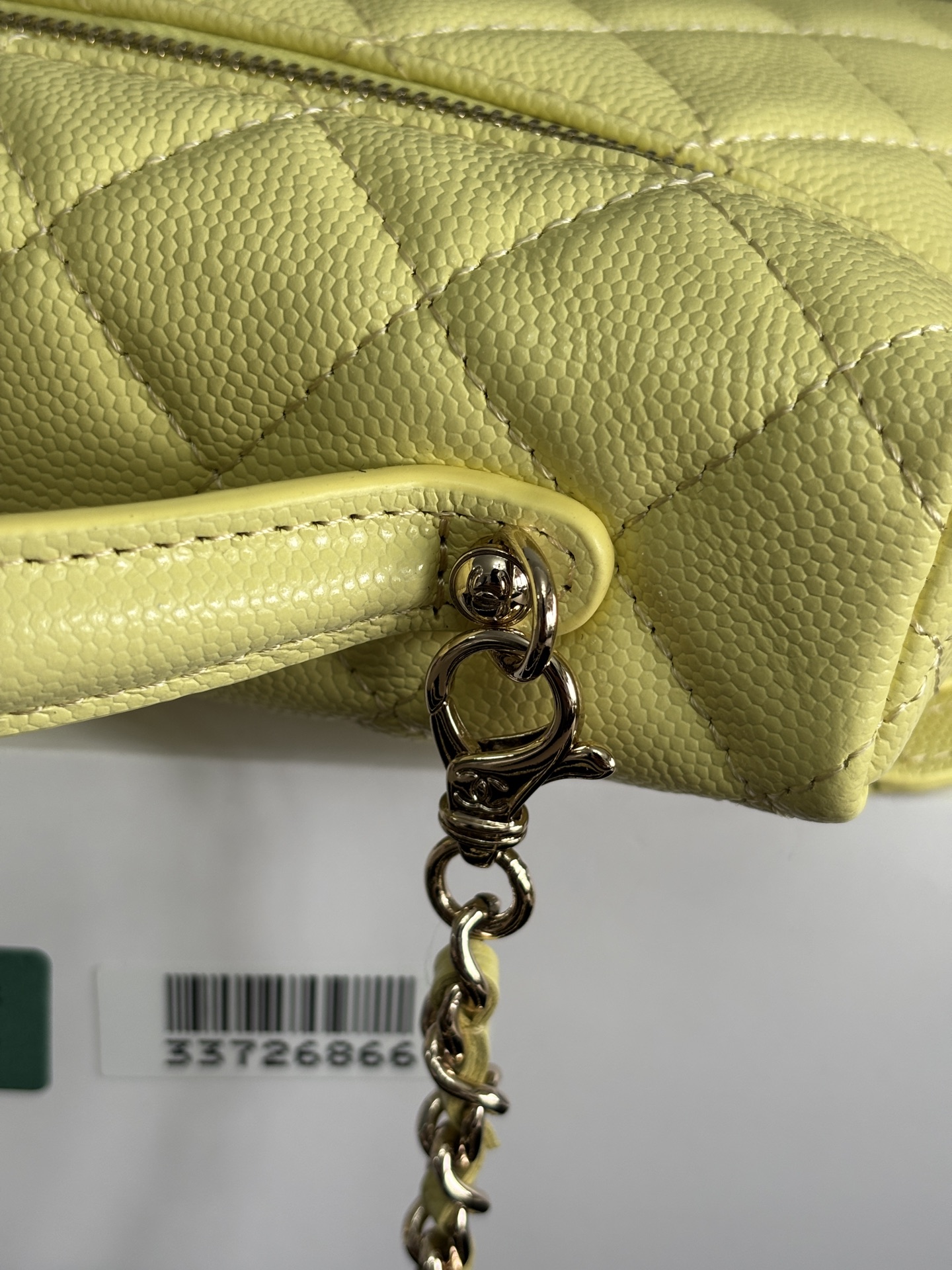 Chanel Quilted Vanity Case Bag with Top Handle and Chain Strap 10 i1749100819384 5759 0 8