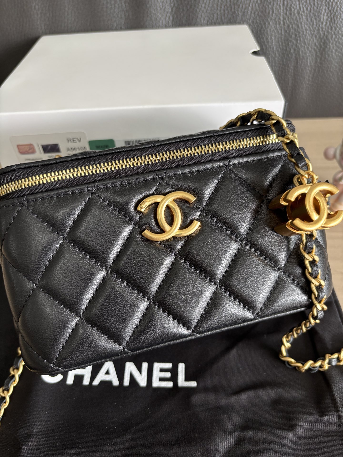 Chanel Lambskin Quilted Vanity Bag with Chain Strap - Black 9 i1754542341040 4855 0 8