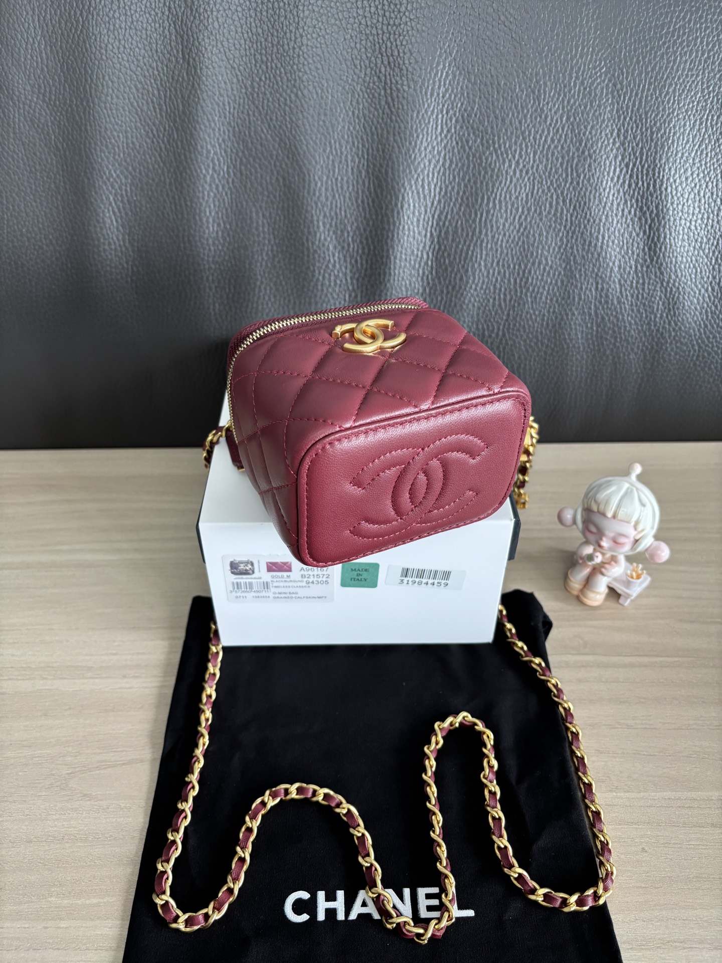 Chanel Lambskin Leather Vanity Bag with Chain, Maroon 6 i1755410357044 6761 0 4