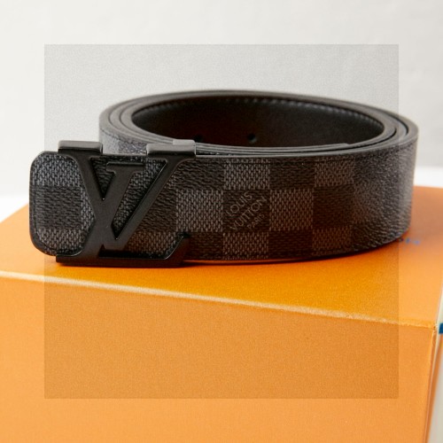 Louis Vuitton Damier Graphite Belt for Men with Black Buckle - 120cm 24 Louis Vuitton Damier Graphite Belt for Men with Black Buckle - 120cm