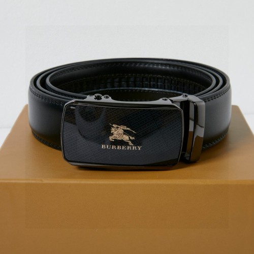 Burberry Reflective Smooth Buckle High Quality Leather Belt for Men, 120x3.5 cm 1 Burberry Reflective Smooth Buckle High Quality Leather Belt for Men, 120x3.5 cm