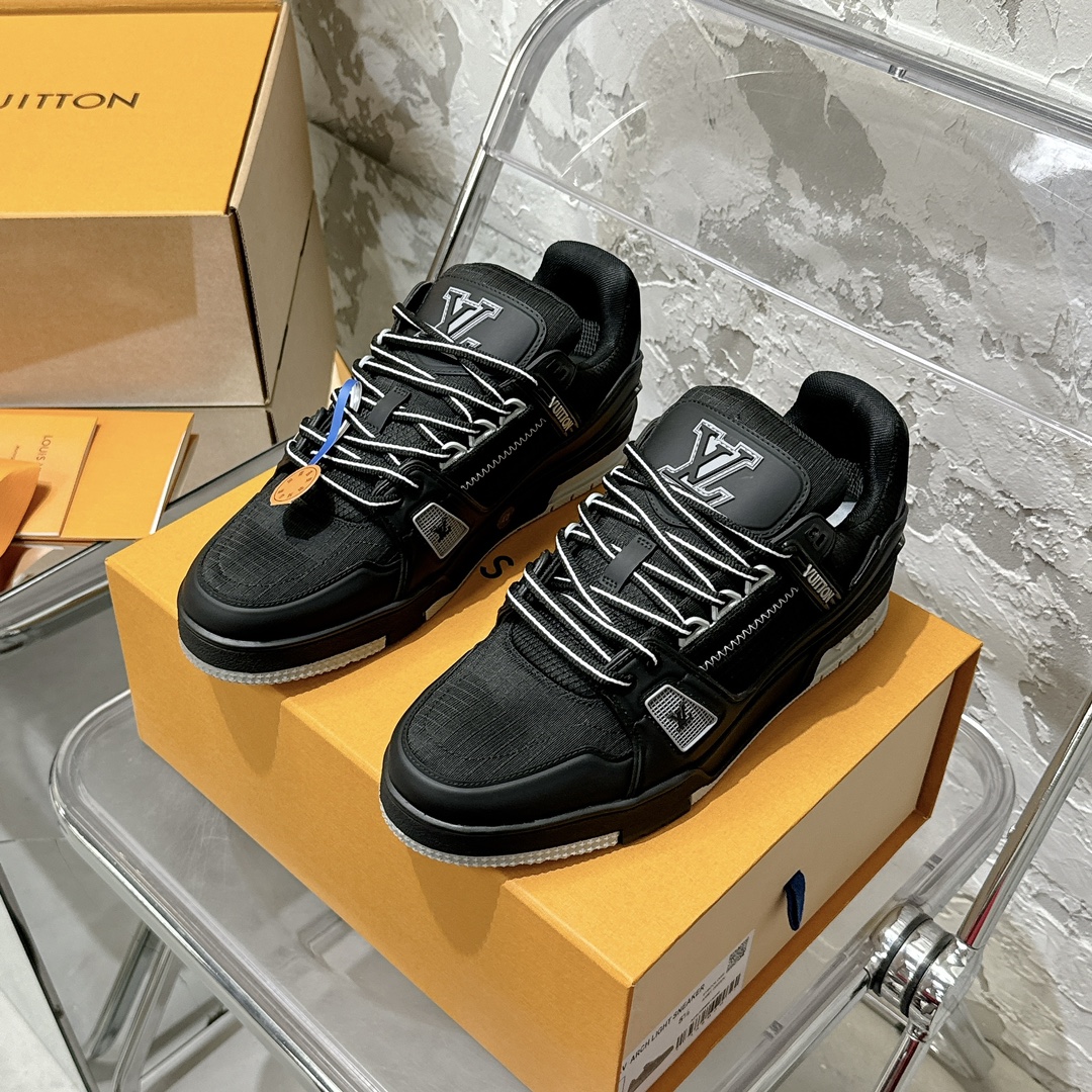 NO:239182,Men's size # Top Purchase Version LV trainer 