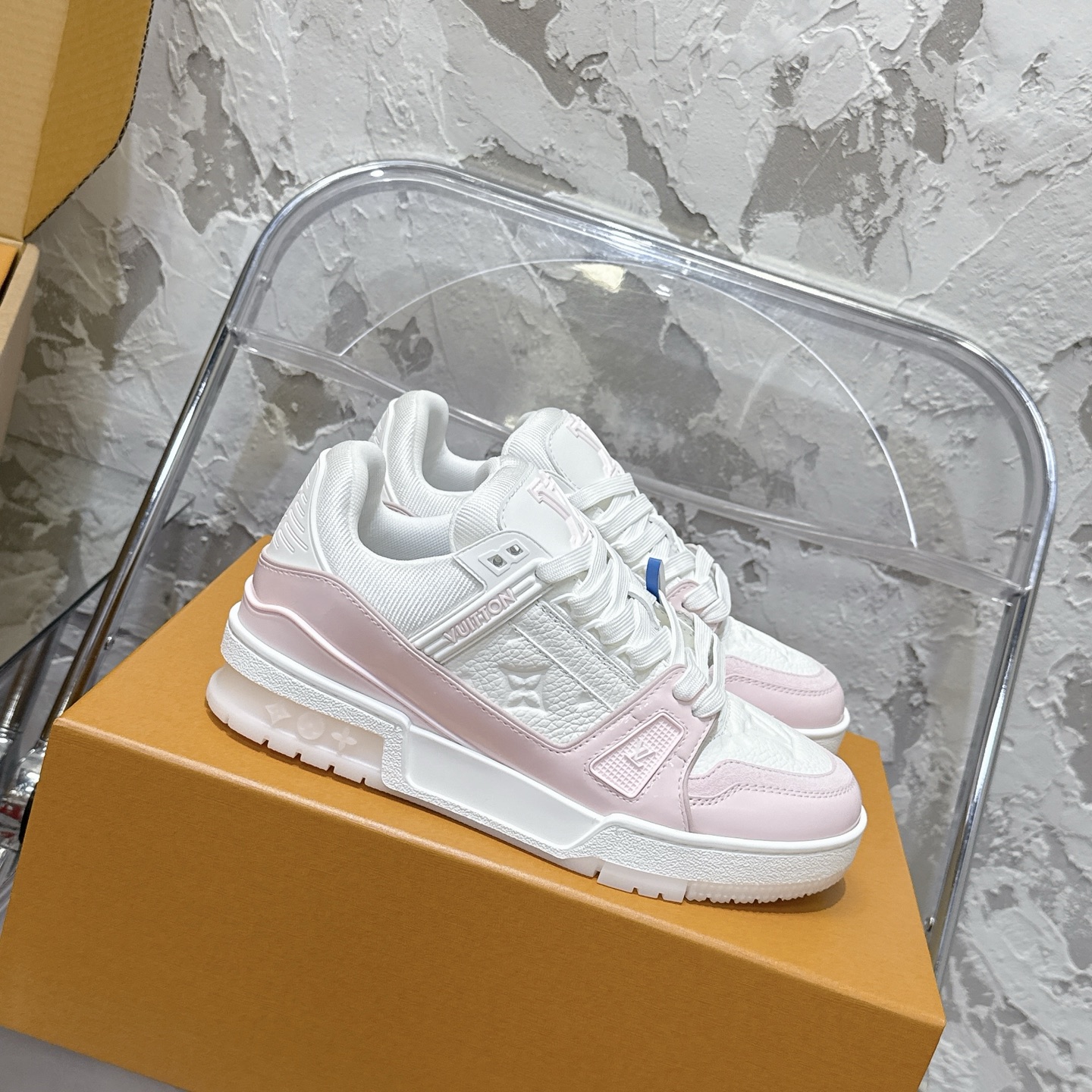 Louis Vuitton Sneakers