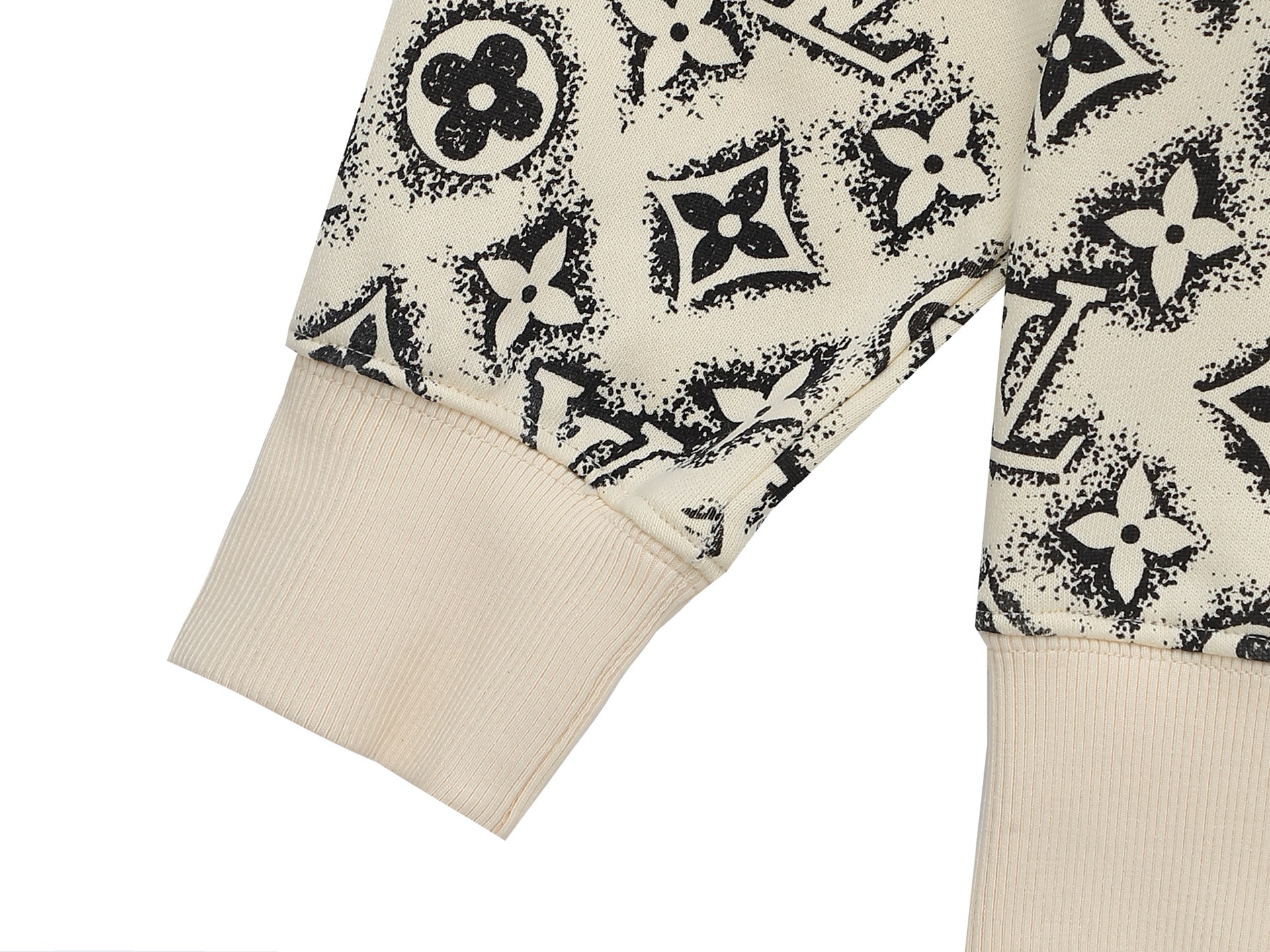 P165 Louis Vuitton 路易威登 1V 微宽版型
25SS 1V 新品专柜走秀款 满印logo圆领卫衣,男女同款!卫衣不在千篇一律的大众脸,而是一定要独特吸引人的眼球,这一款LV品相品质都在线,舒适度,一如既往的版型,时髦度,包括面料、裁剪工艺上,都是下足了功夫!420克洗水纯棉质面料,纯棉透气,日常穿着非常清爽穿感舒适,领口的罗纹针织平整紧密,随意折腾都不会领口歪斜,宽松版型,上身你就会发现真的好好看,整体极简利落,超级日常百搭!随随便便搭配一条裤子就是青春的样子,一件t恤就能为你的穿搭疯狂,绝不会出错的时髦单品
颜色: 紫 绿 咖 杏
尺码:SMLXL