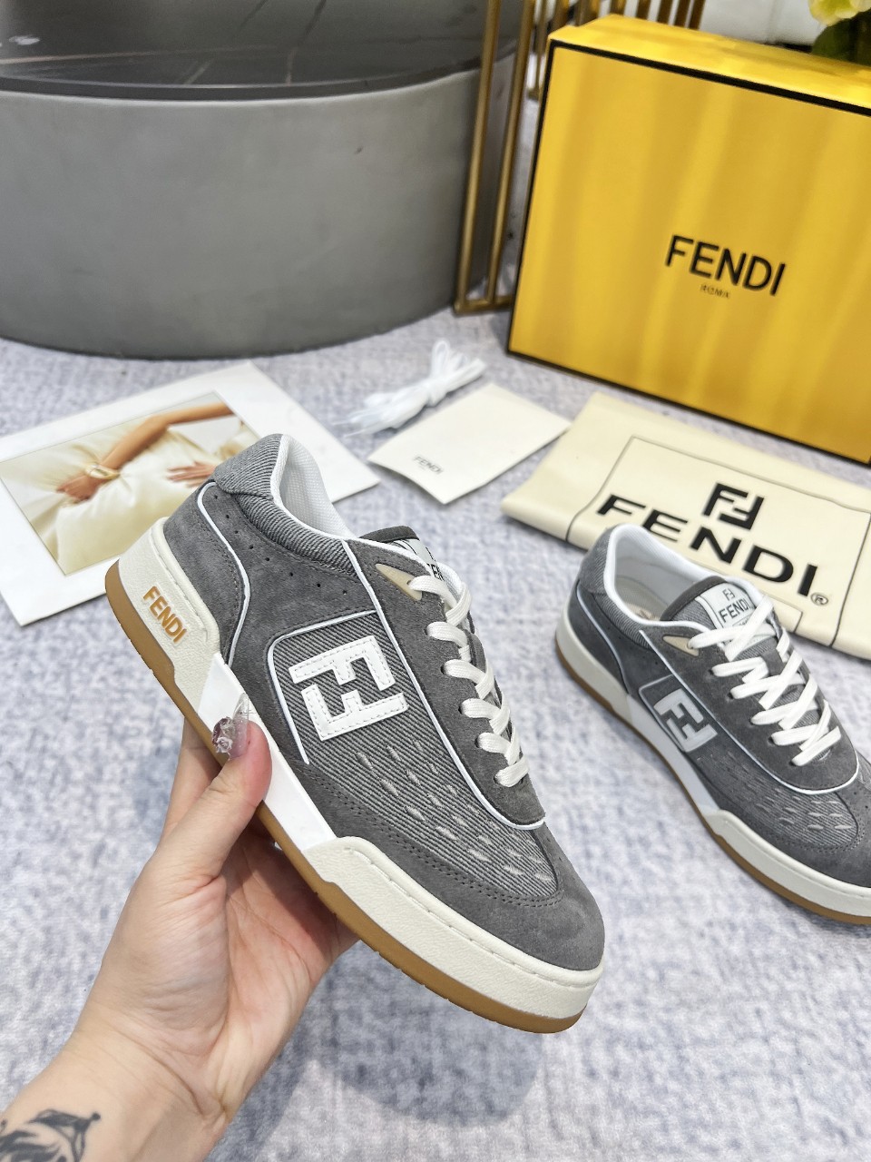 Fendi Style Leather Men's Shoes style reference detail image 4 from source 781836