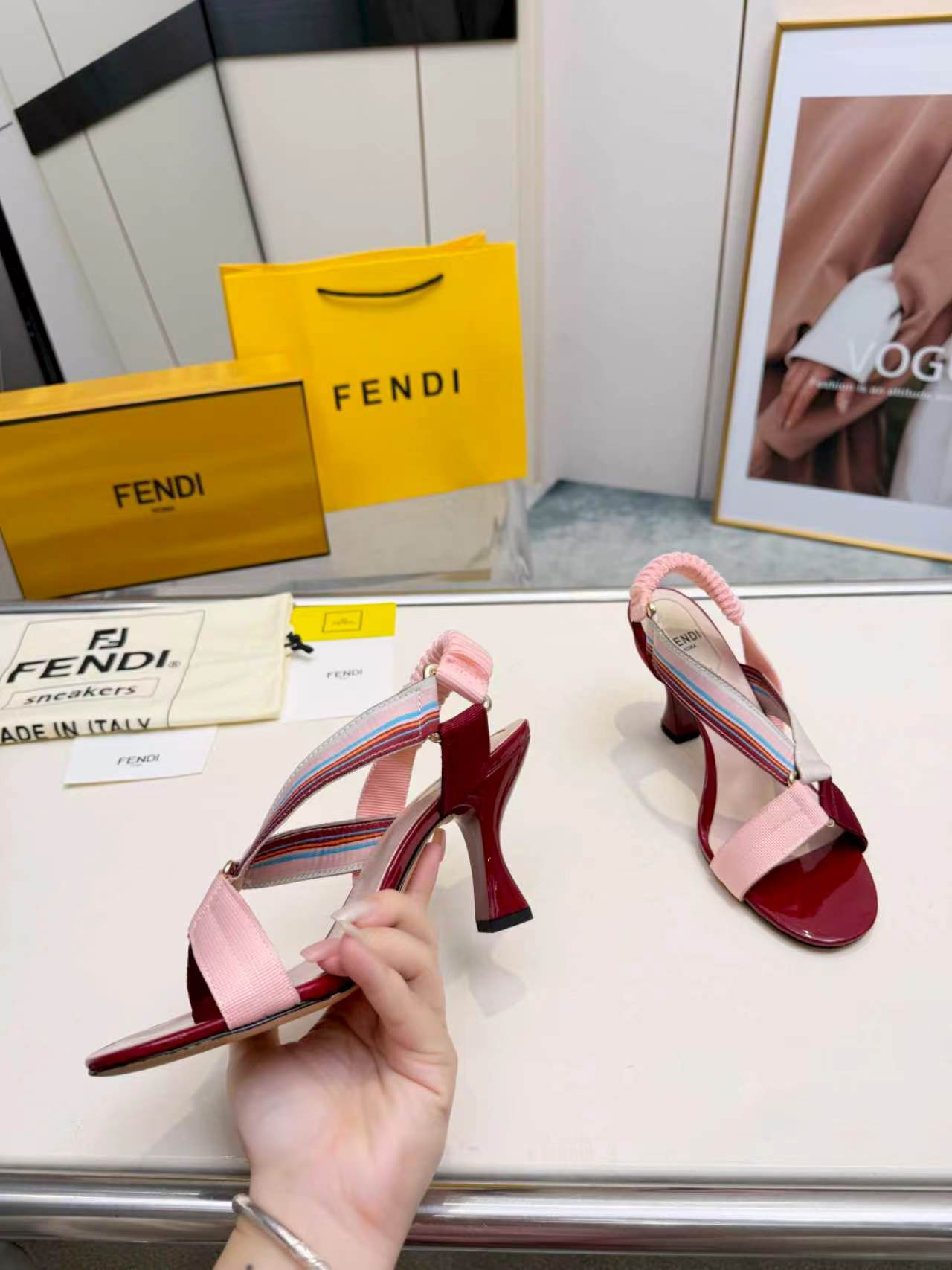 Iconic Colibrì Burgundy Leather & Ribbon Sandals