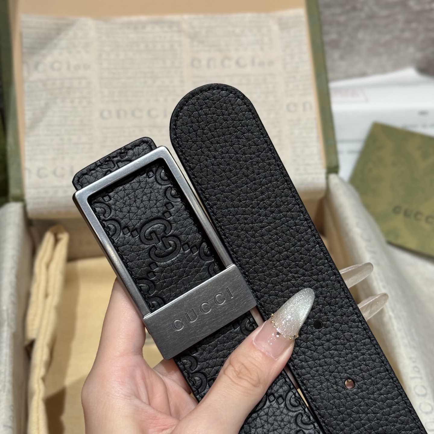 G家🤔顶級原單 原版復刻出品 寬度3.5  於經典之中融入新意 带身进口荔枝饰有双G标识 原厂荔枝纹牛皮