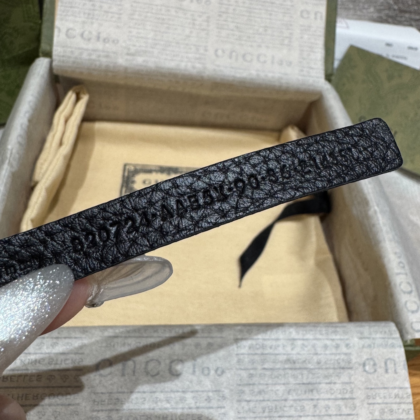 G家🤔顶級原單 原版復刻出品 寬度3.5  於經典之中融入新意 带身进口荔枝饰有双G标识 原厂荔枝纹牛皮