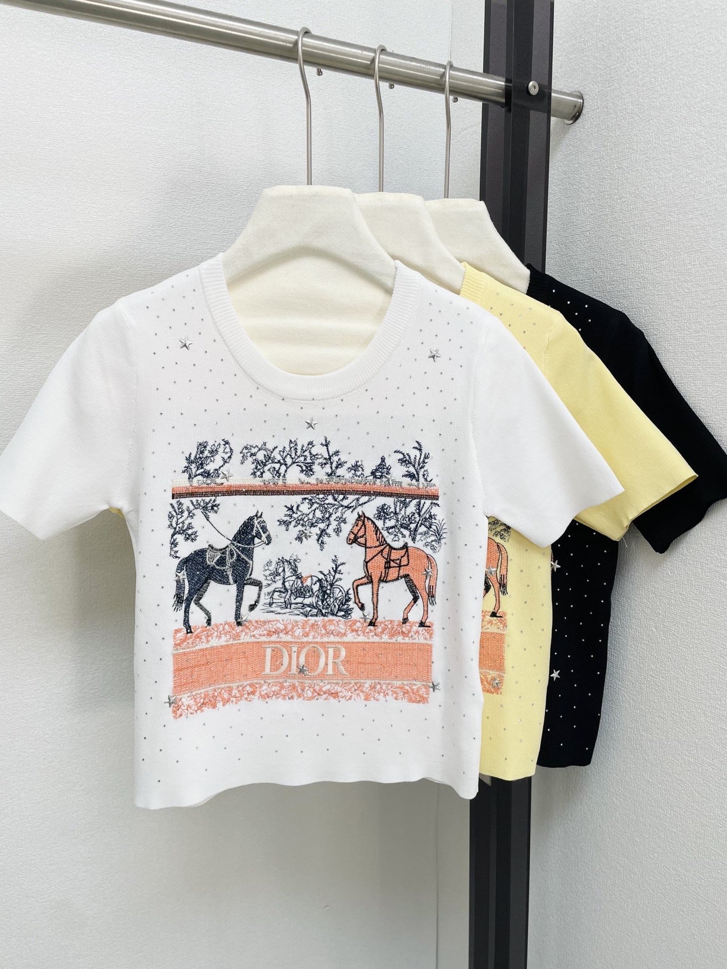 _dfu9shTDR26cm2FMPxkmSLdAeq7_0daCHSrtjZA