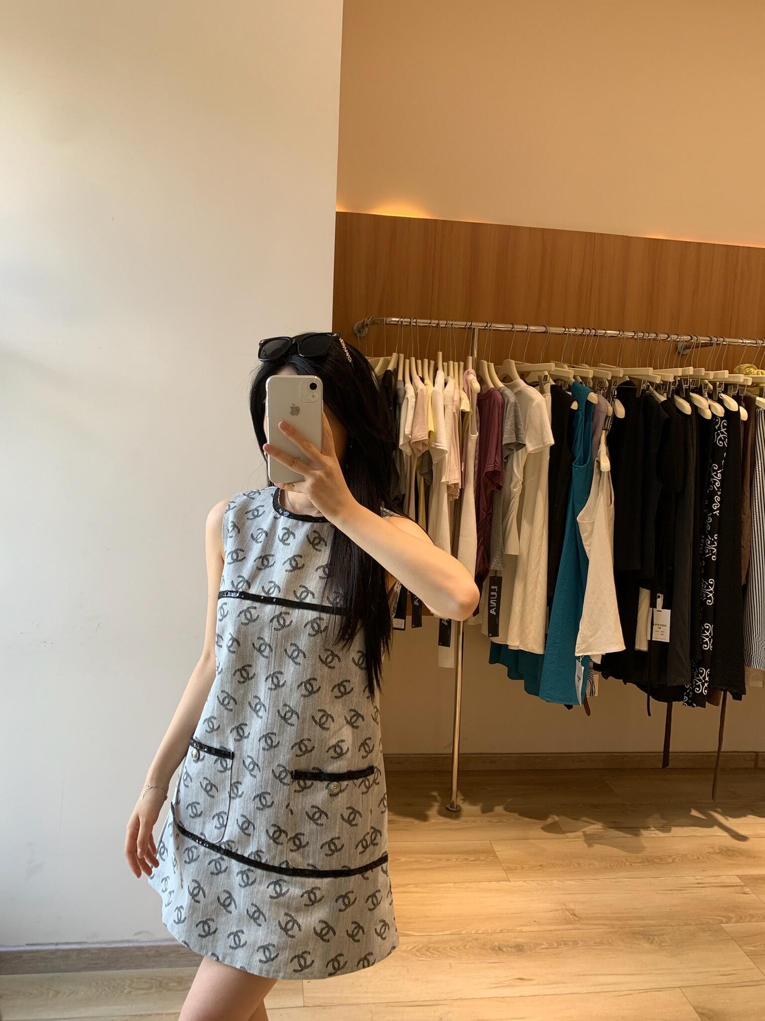 Chanel - Dress
