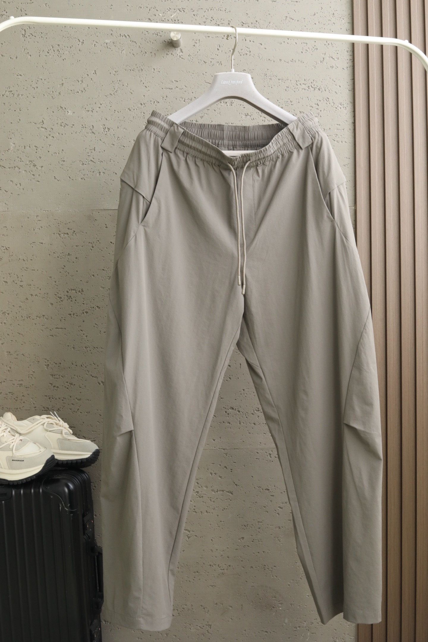 Yohji ya**moto｜2026 春夏新款运动卫裤 时尚演绎 ，三色设计，续写设计风格｜定制弹力混