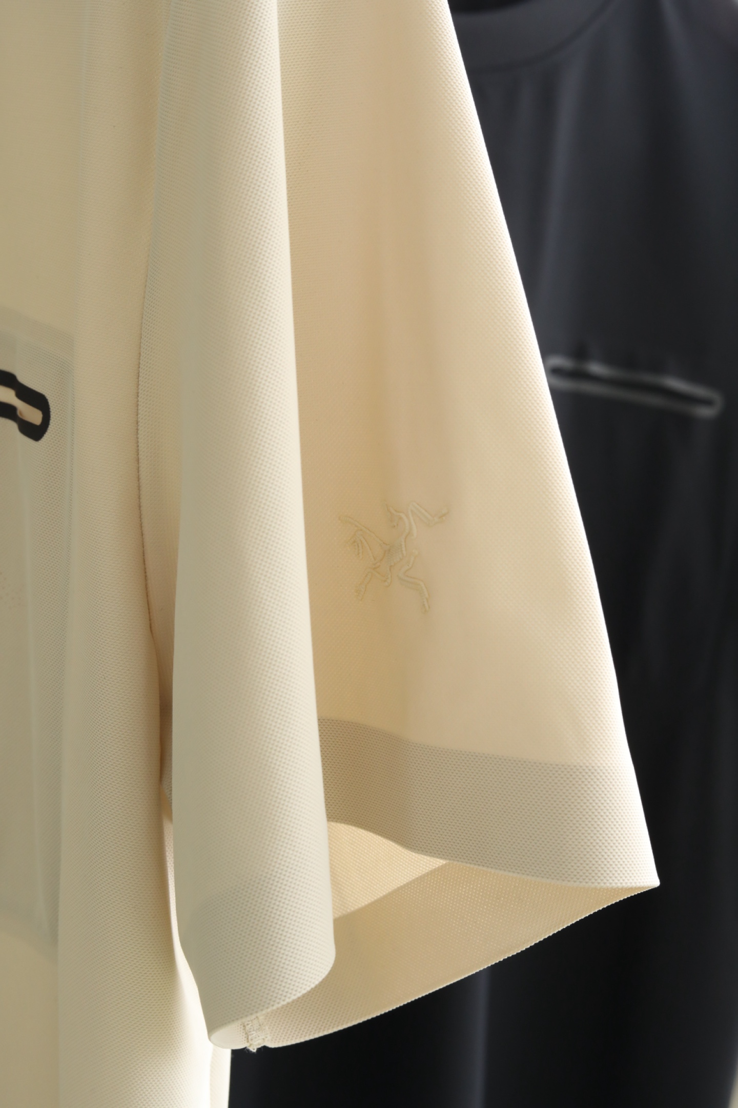 2026 SS HIGH END OUTdoor 户外系列arc 轻薄速干圆领 高密度面料：55天丝加3