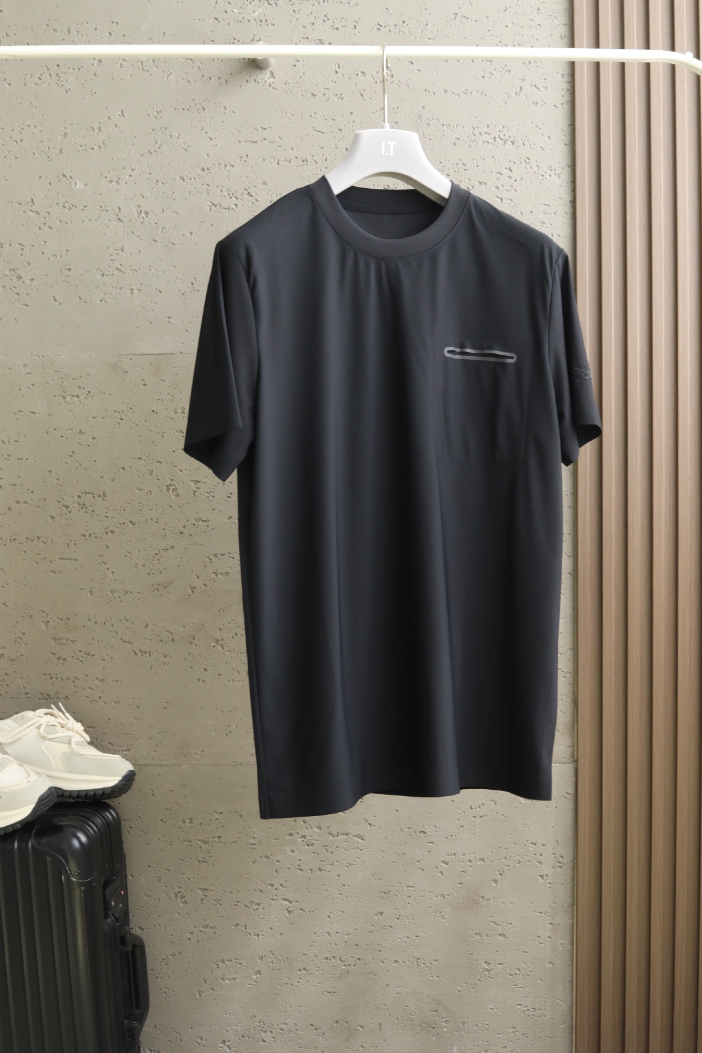 2026 SS HIGH END OUTdoor 户外系列arc 轻薄速干圆领 高密度面料：55天丝加3