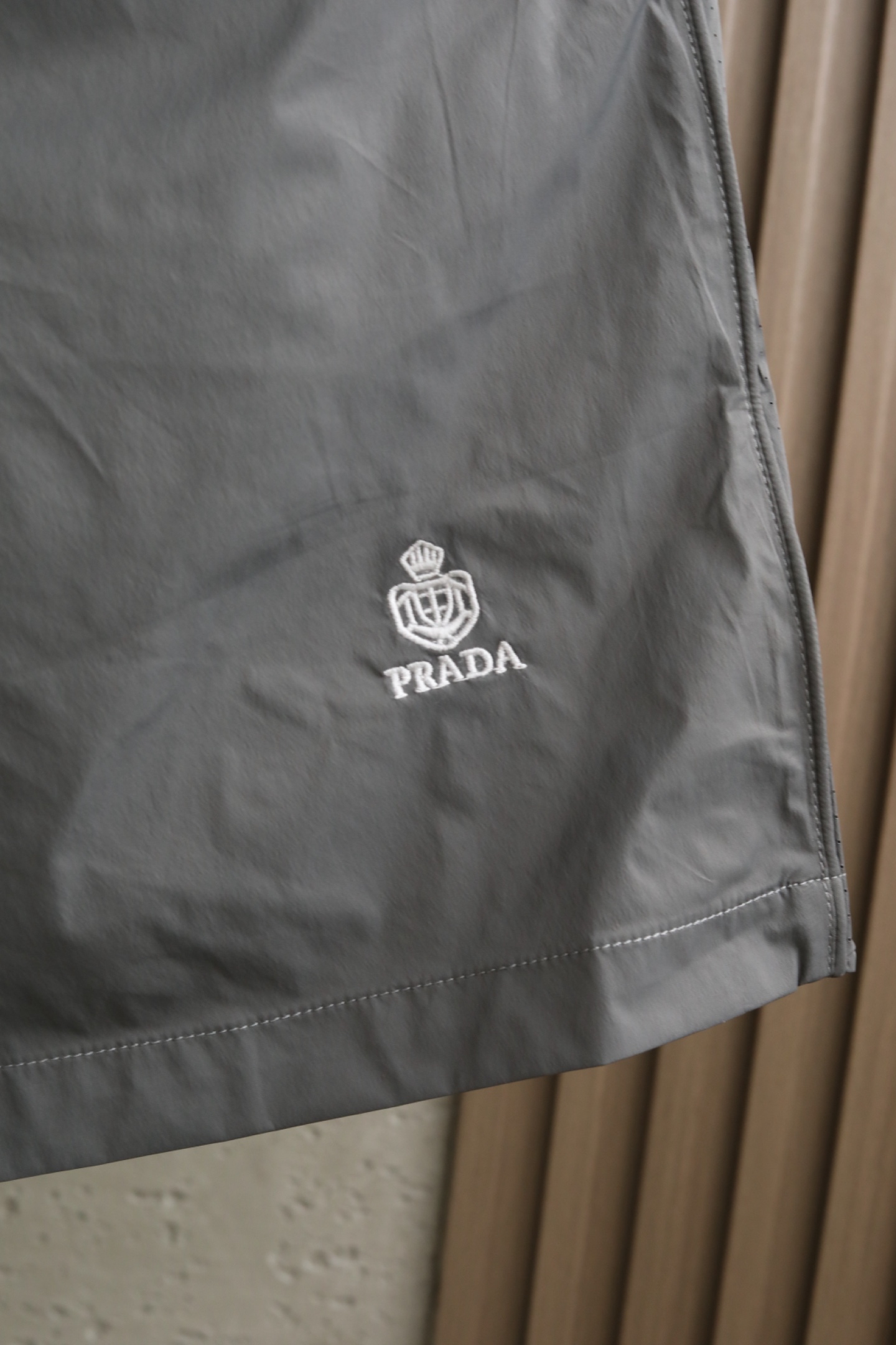 🆕 2026 SS｜ PA春夏新品沙滩裤🩳。 柜*售品质感，为夏季清爽出行添一份色彩。轻薄舒爽的面料，保