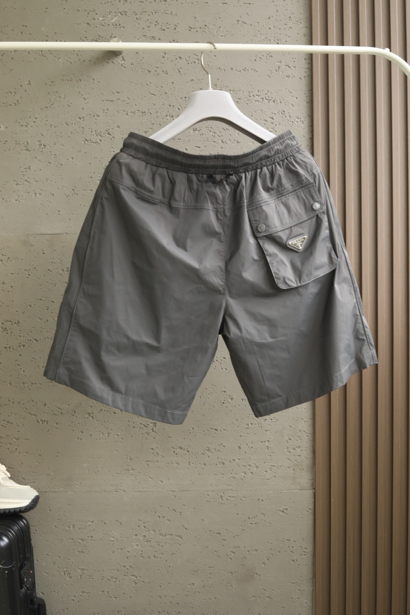 🆕 2026 SS｜ PA春夏新品沙滩裤🩳。 柜*售品质感，为夏季清爽出行添一份色彩。轻薄舒爽的面料，保