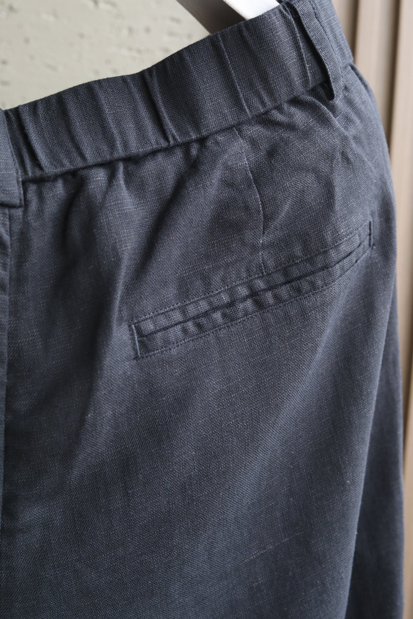 🆕 H家2026春夏新品｜高定亚麻天丝混纺休闲西裤 以70%🇫🇷亚麻混纺30%天丝的高端面料为基底，自带