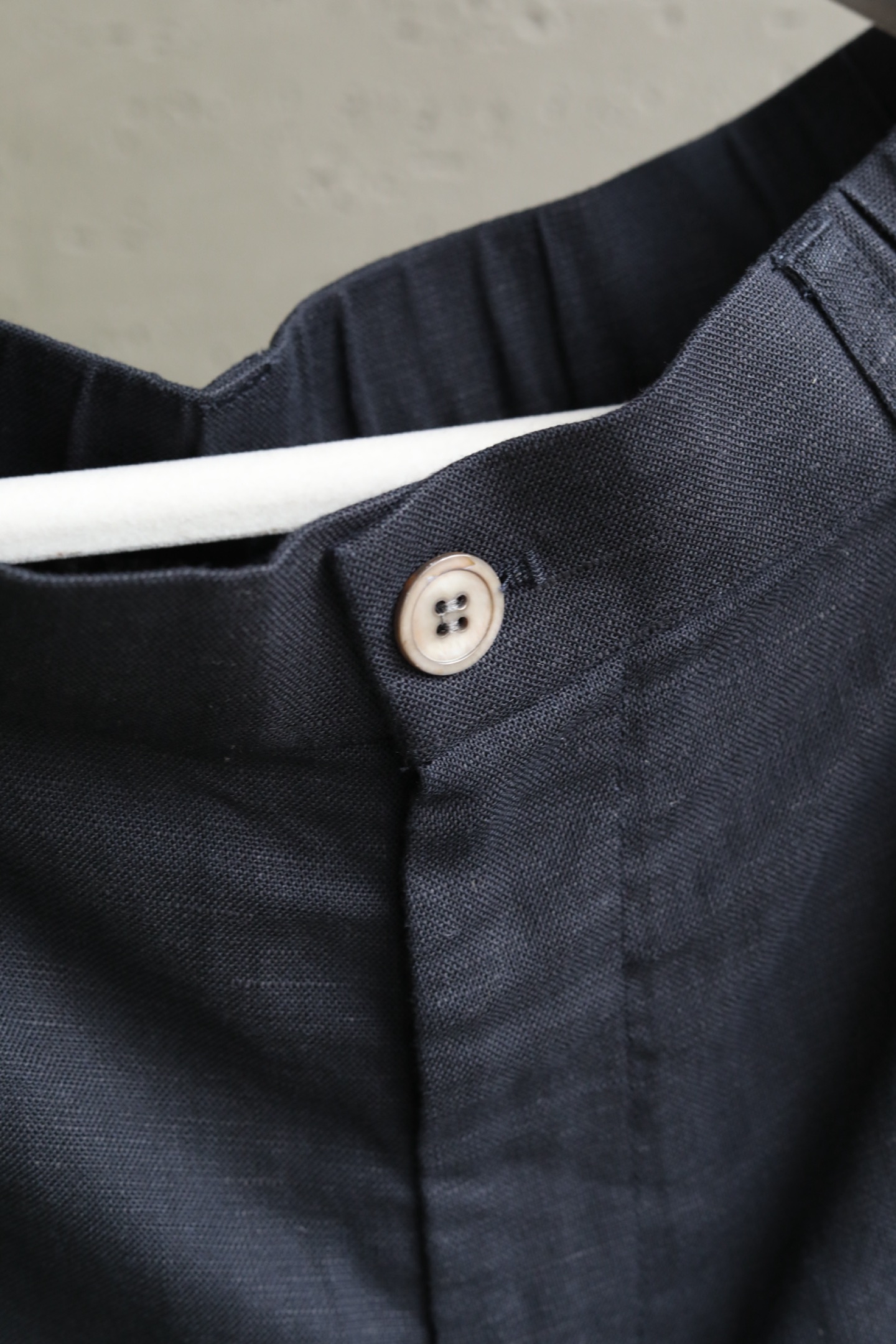 🆕 H家2026春夏新品｜高定亚麻天丝混纺休闲西裤 以70%🇫🇷亚麻混纺30%天丝的高端面料为基底，自带