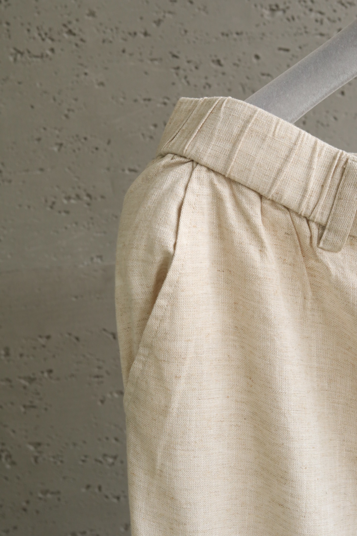 🆕 H家2026春夏新品｜高定亚麻天丝混纺休闲西裤 以70%🇫🇷亚麻混纺30%天丝的高端面料为基底，自带