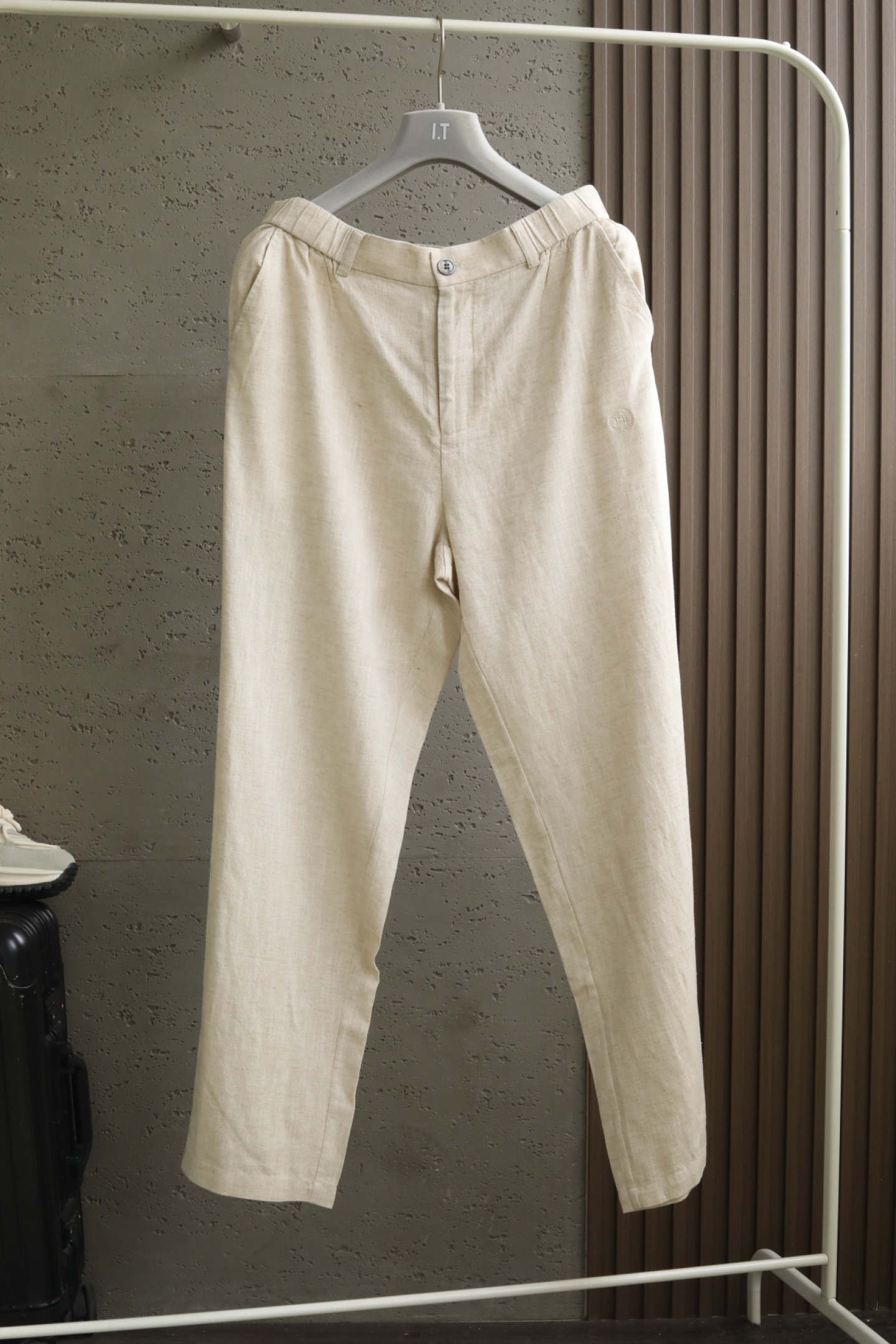 🆕 H家2026春夏新品｜高定亚麻天丝混纺休闲西裤 以70%🇫🇷亚麻混纺30%天丝的高端面料为基底，自带